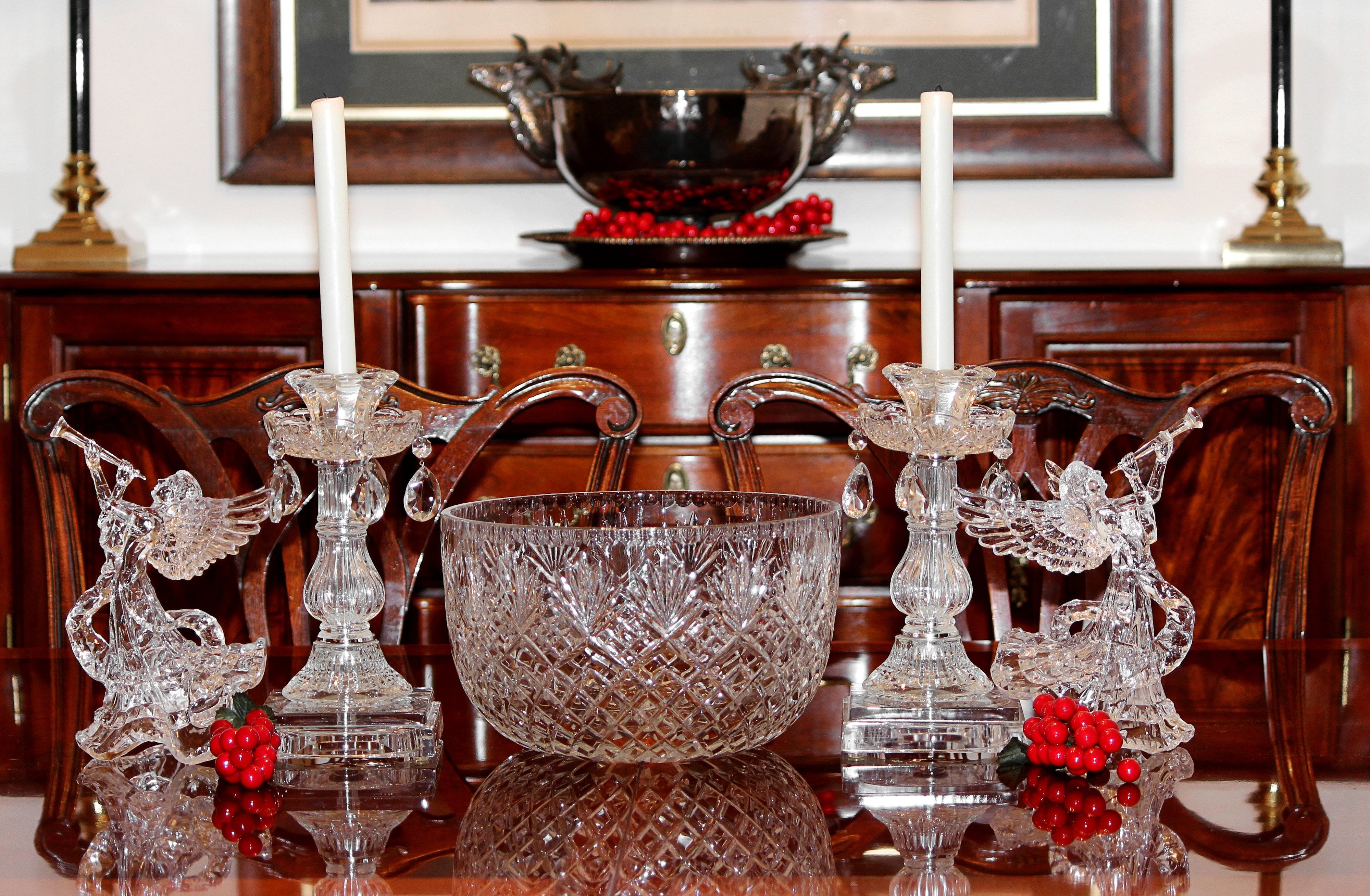 candles, ornate, luxury, no people, kitchen utensil, punch bowls, glass - material, glass, christmas centerpiece, refreshment, close-up, angels, household equipment, HD Wallpaper