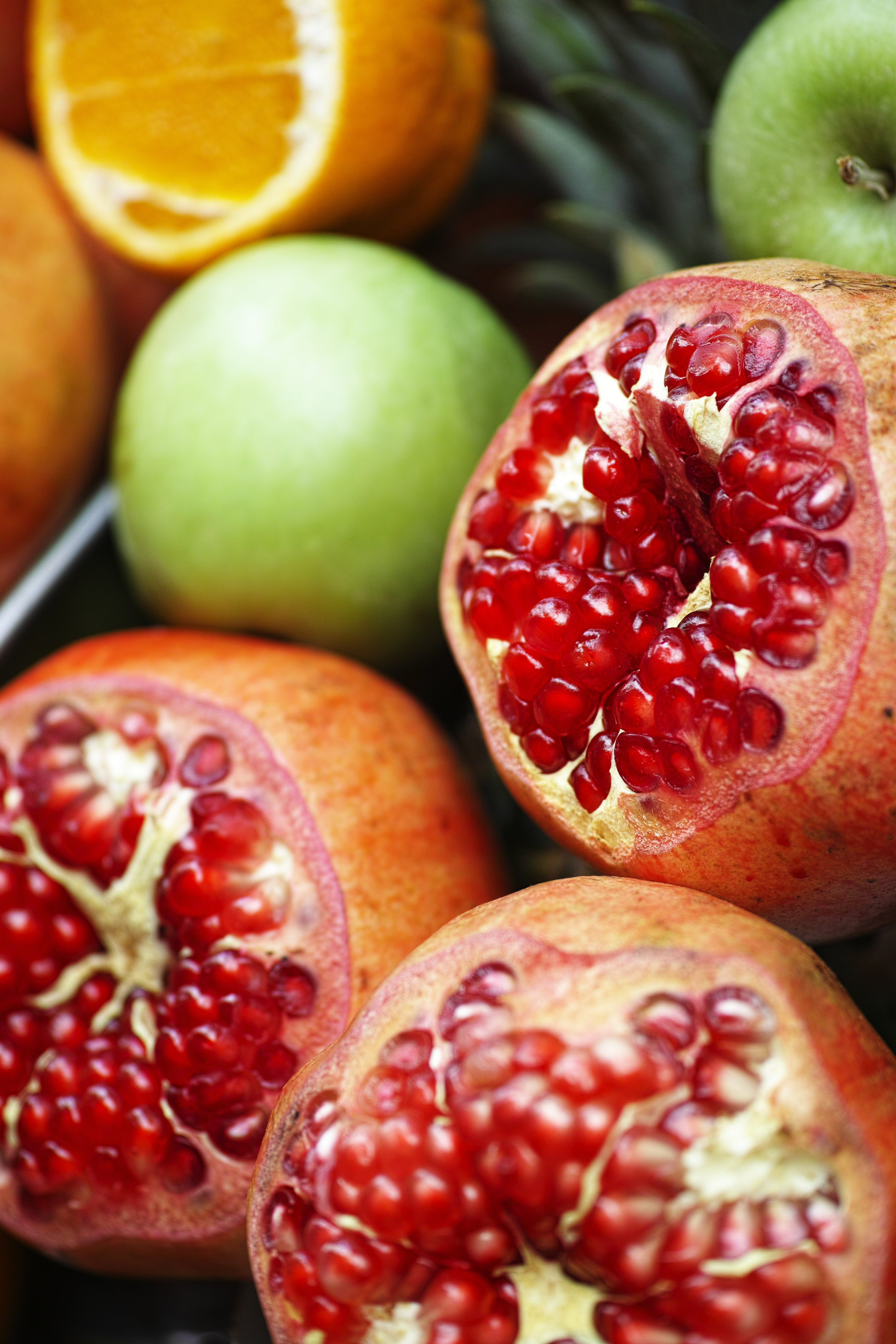 healthy, indoors, day, citrus, vitamin, pomegranate, fruit, still life, disease, freshness, weight, ripe, pomegranate seed, close-up, wellbeing, healthy lifestyle, Phone HD Wallpaper