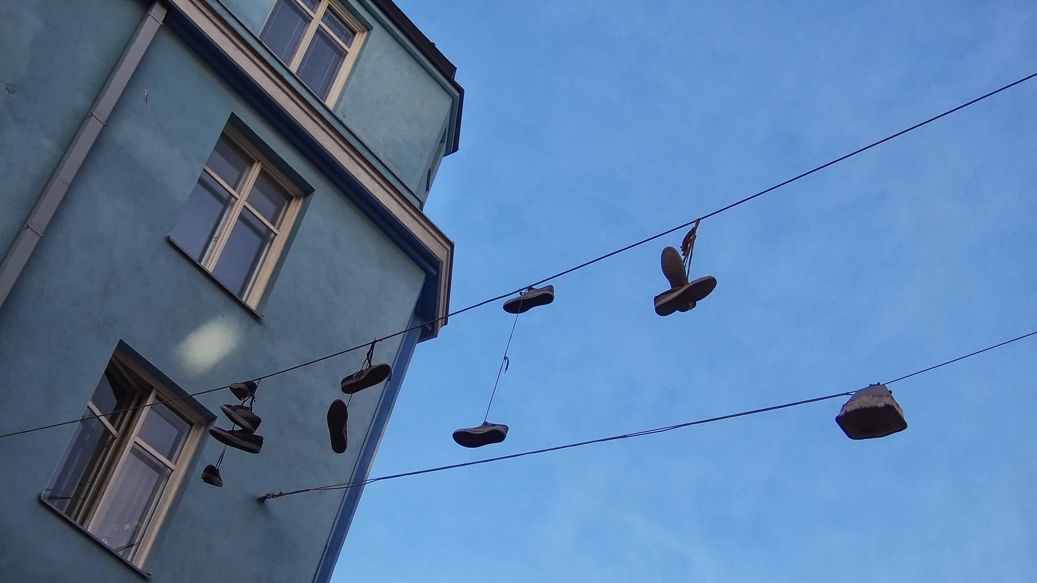 window, sky, boots, street, building exterior, city, tied, directly below, hanging, cloud - sky, rope, wires, 2K, low angle view, cord, outdoors, building, HD Wallpaper