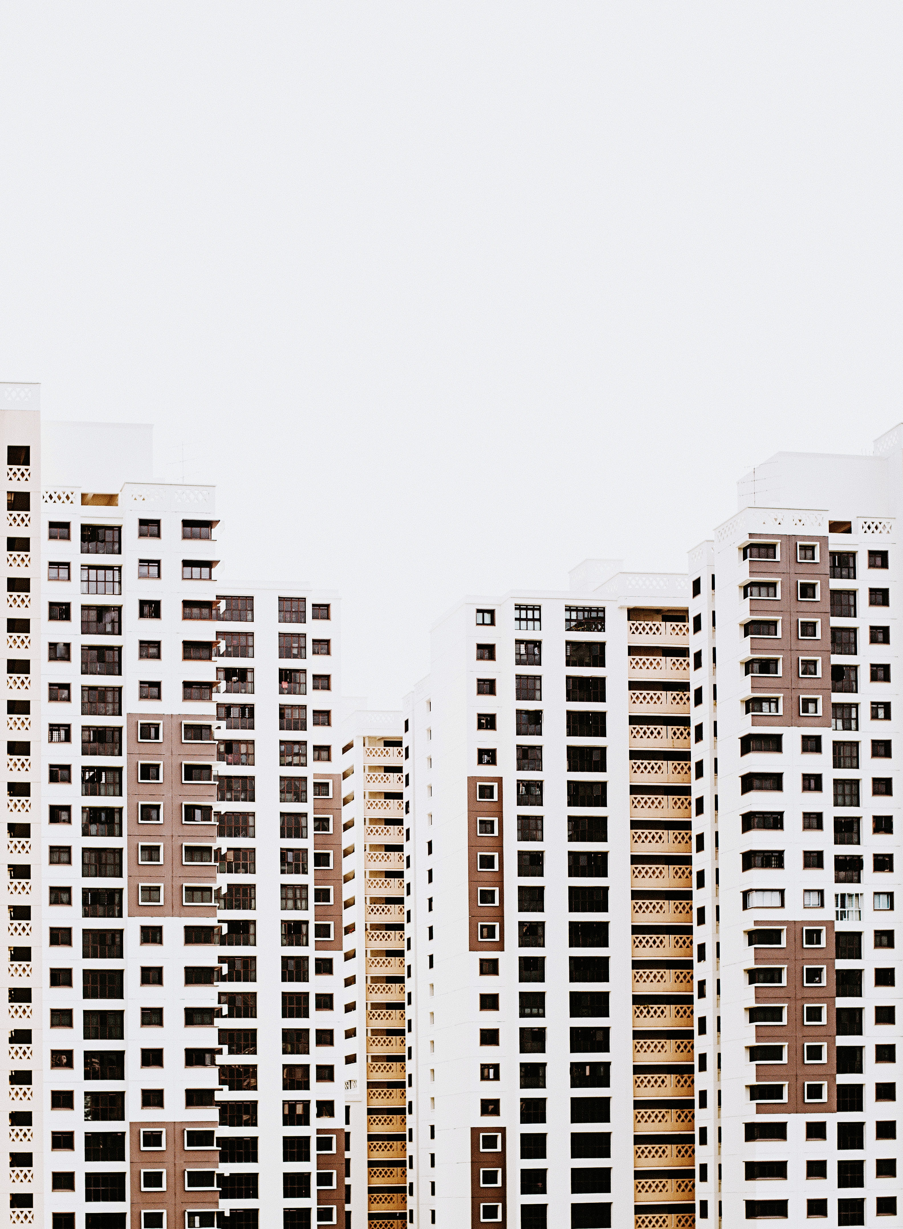sky, apartment, building, modern, copy space, residential district, office building exterior, tower, window, nature, 4K, day, skyscrapers, no people, low angle view, Phone HD Wallpaper