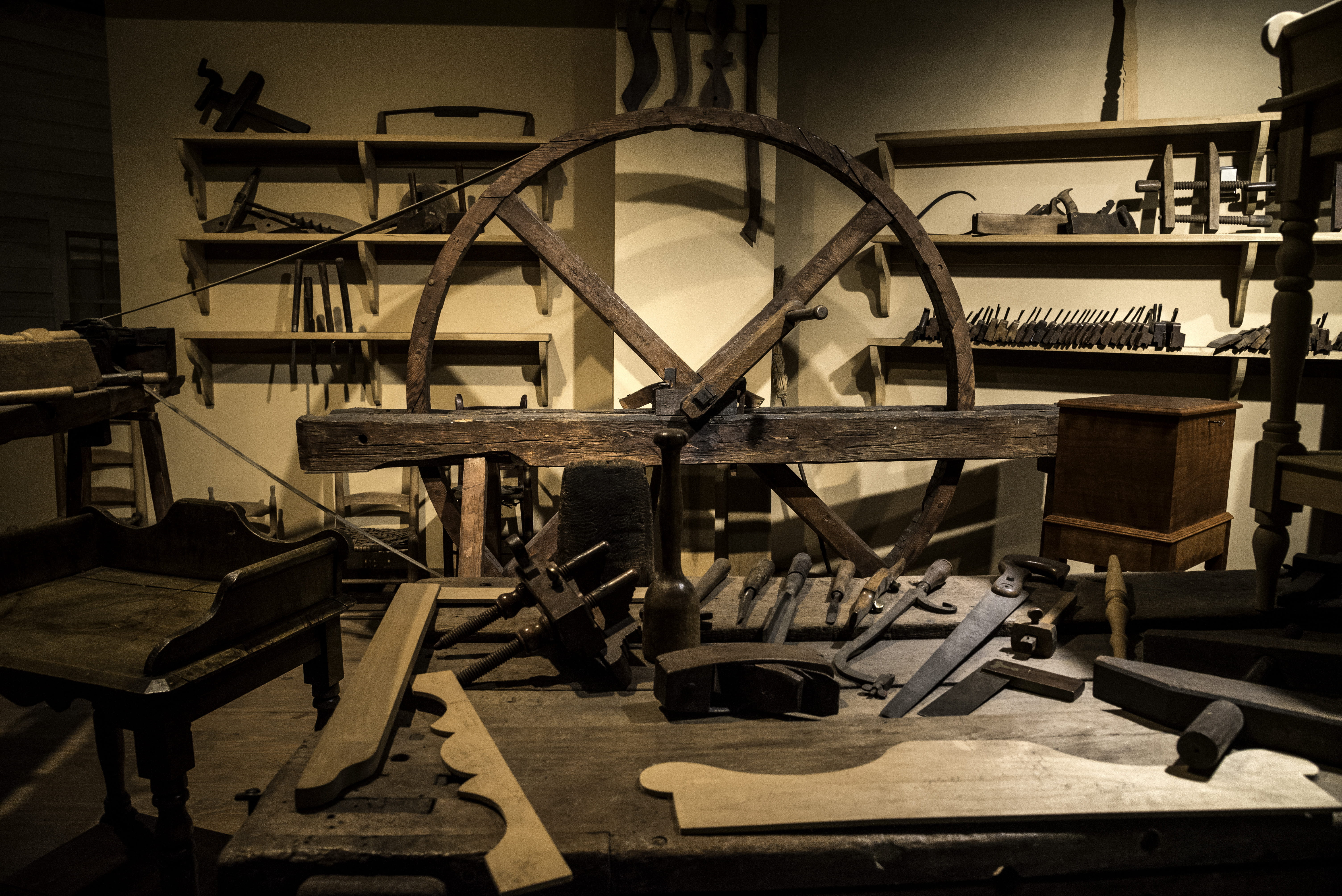 absence, tennessee, staircase, wheel, empty, day, wood, wood - material, old-fashioned, table, seat, large group of objects, Old Frontier, obsolete, shed, HD Wallpaper