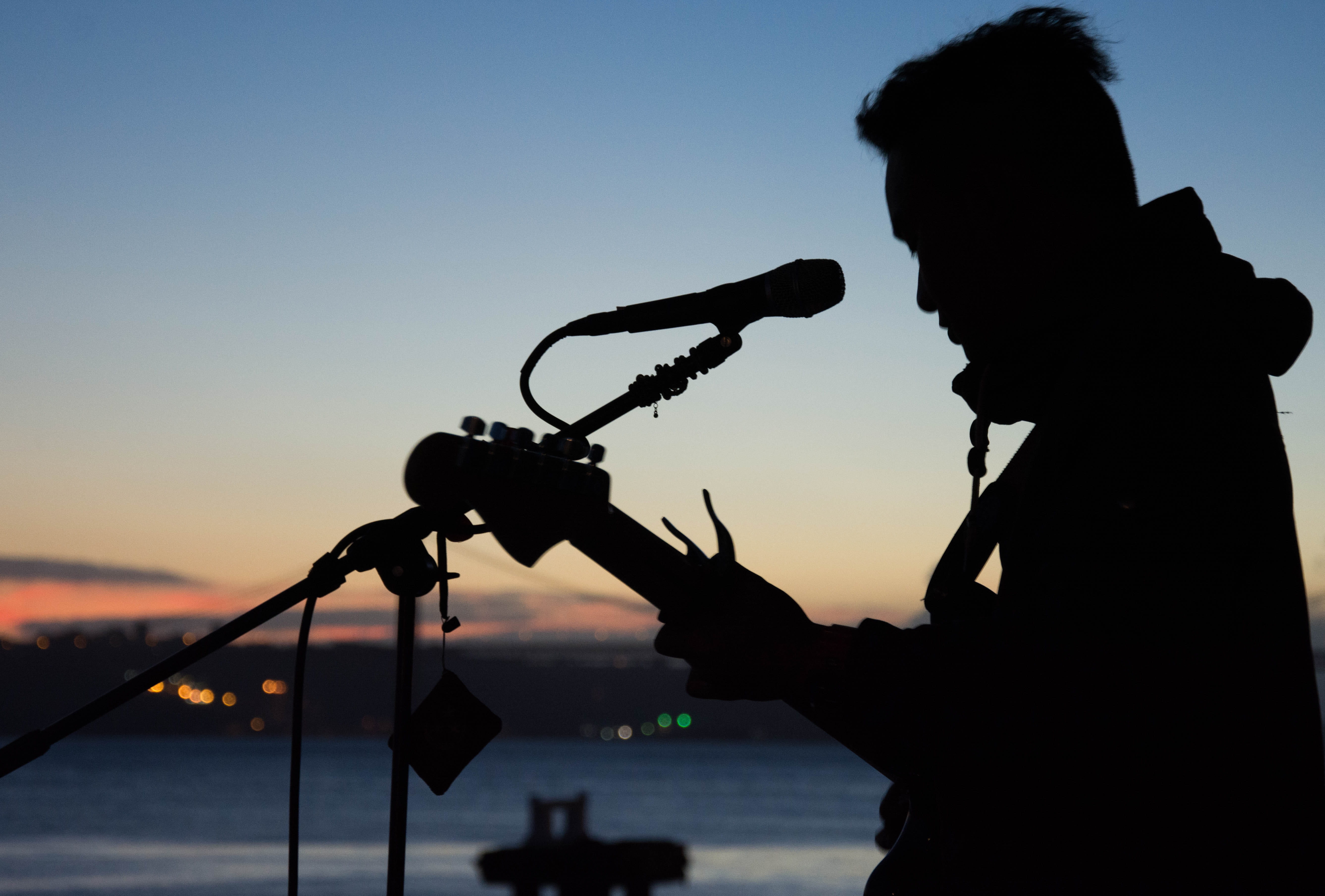 sunset, leisure activity, nature, portugal, technology, silhouette, holding, dark, men, camera operator, 5K, microphone, digital camera, occupation, river, HD Wallpaper