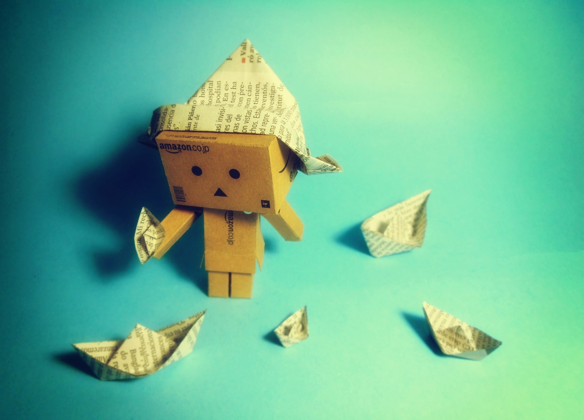 human representation, home Ownership, blue, creativity, danboard, colored background, shape, no People, craft, green background, 1080P, still life, wood - Material, HD Wallpaper
