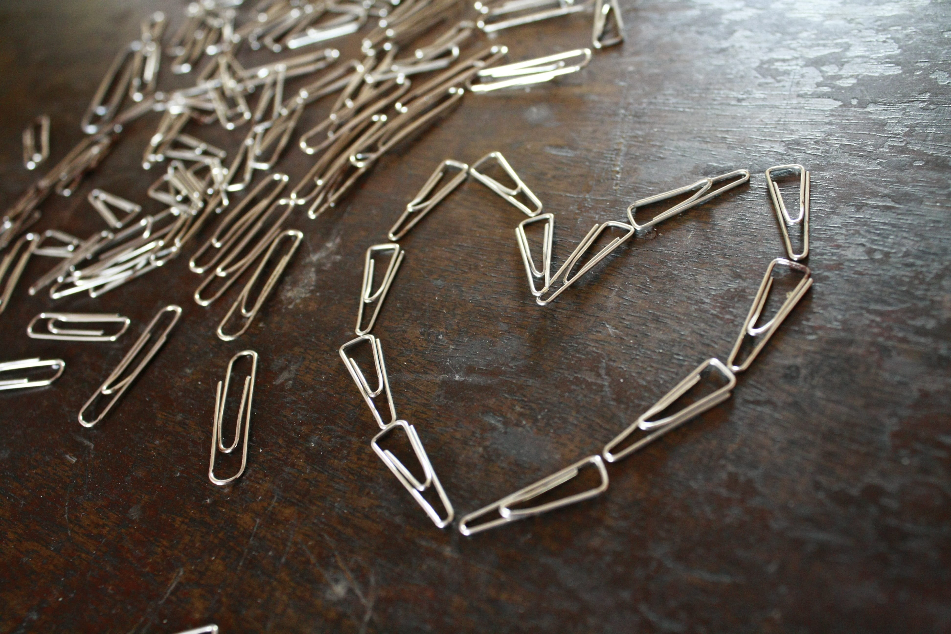 shape, stationery, day, heart, close-up, office, arrangement, table, bunch, fastener, silver colored, choice, paper clip, Shape, high angle view, man made, HD Wallpaper