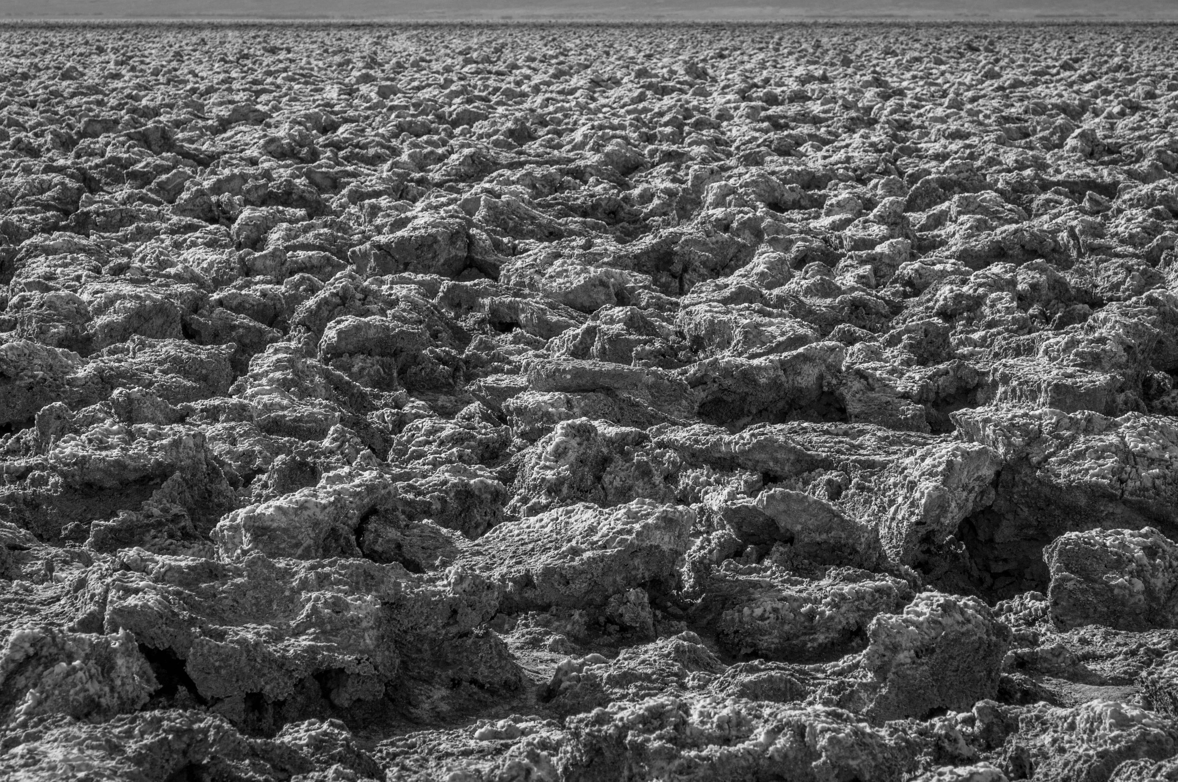 death, field, full frame, america, devils golf course, backgrounds, arid climate, land, Rock, physical geography, no people, environment, scenics - nature, HD Wallpaper