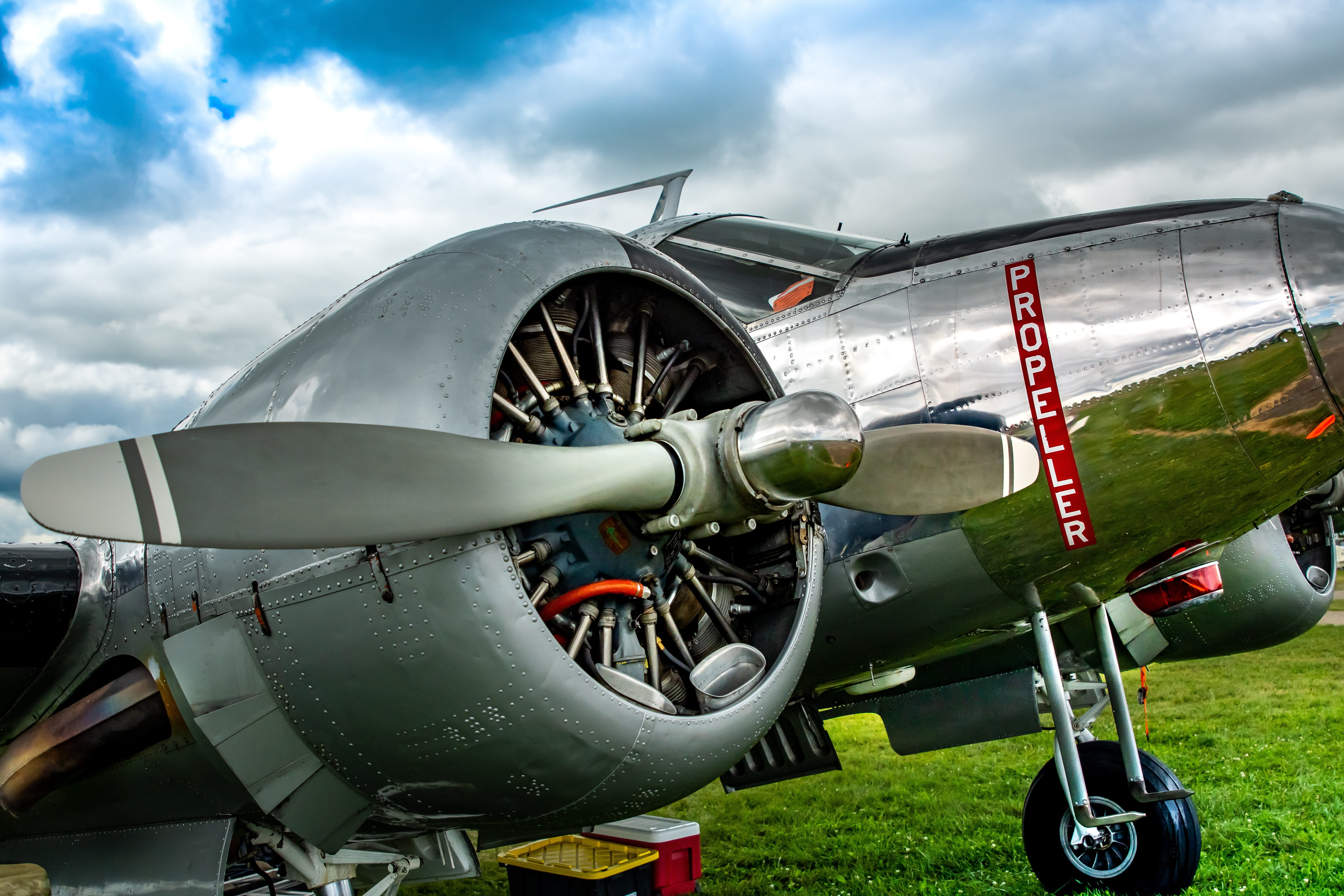sky, airport, travel, the past, air vehicle, classic, no people, old, nature, metal, retro styled, plane, outdoors, antique, silver colored, architecture, HD Wallpaper