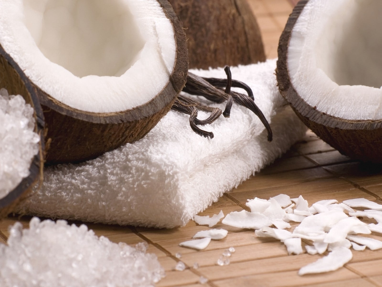 aromatherapy, wood, wood - Material, spa Treatment, white color, still life, coconut, flakes, indoors, brown, massaging, salt - Mineral, beauty, no People, HD Wallpaper
