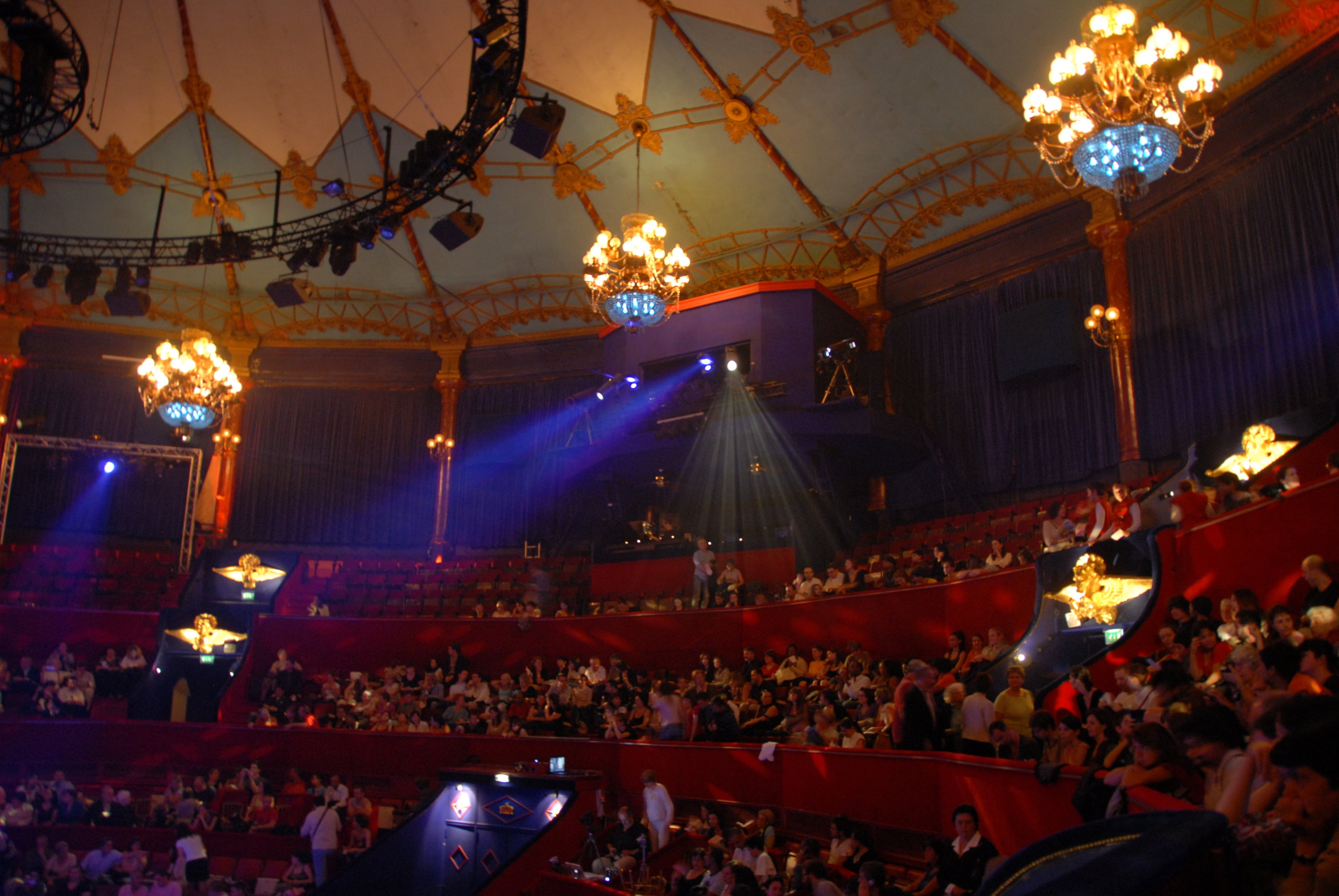illuminated, entertainment, marquee, performing Arts Event, people, spectator, stadium, stage - Performance Space, circus tent, music, large group of people, HD Wallpaper