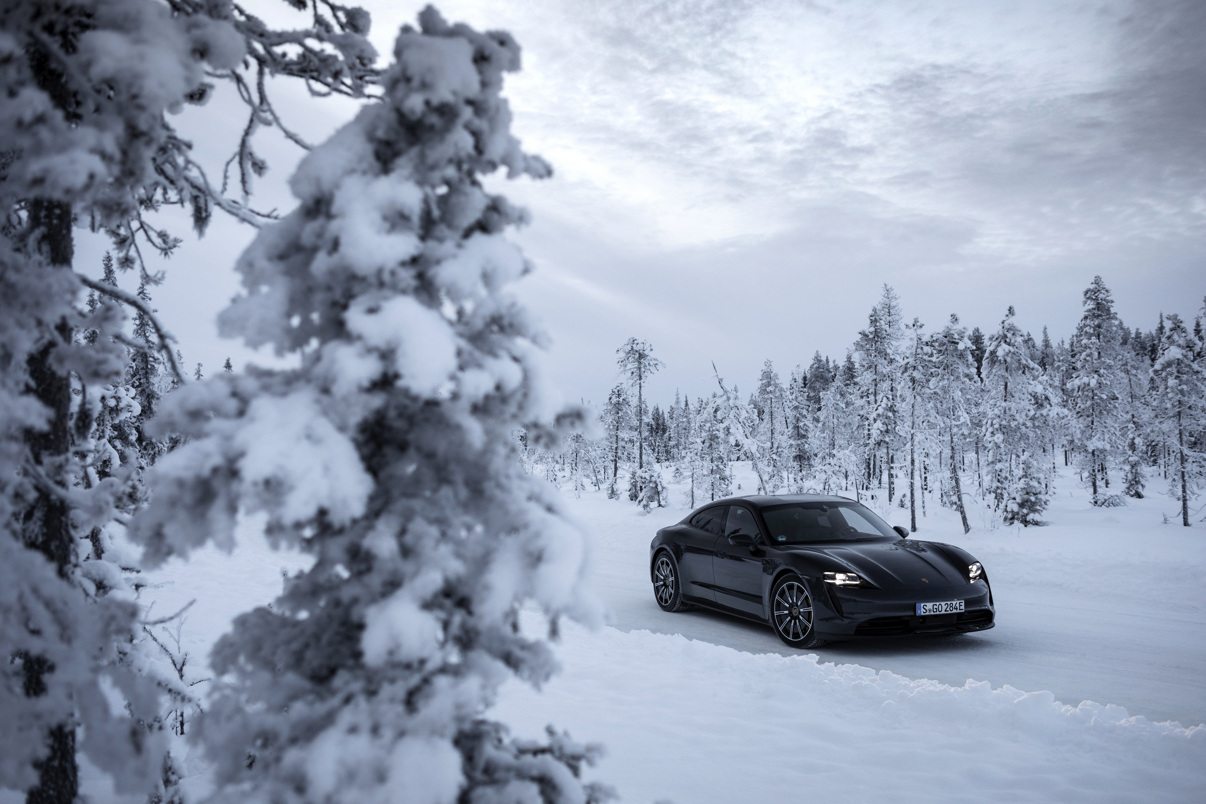 Porsche, Vehicle, Snow, 4K, Sport Car, Winter, Black Car, Porsche Taycan 4S, Car, HD Wallpaper