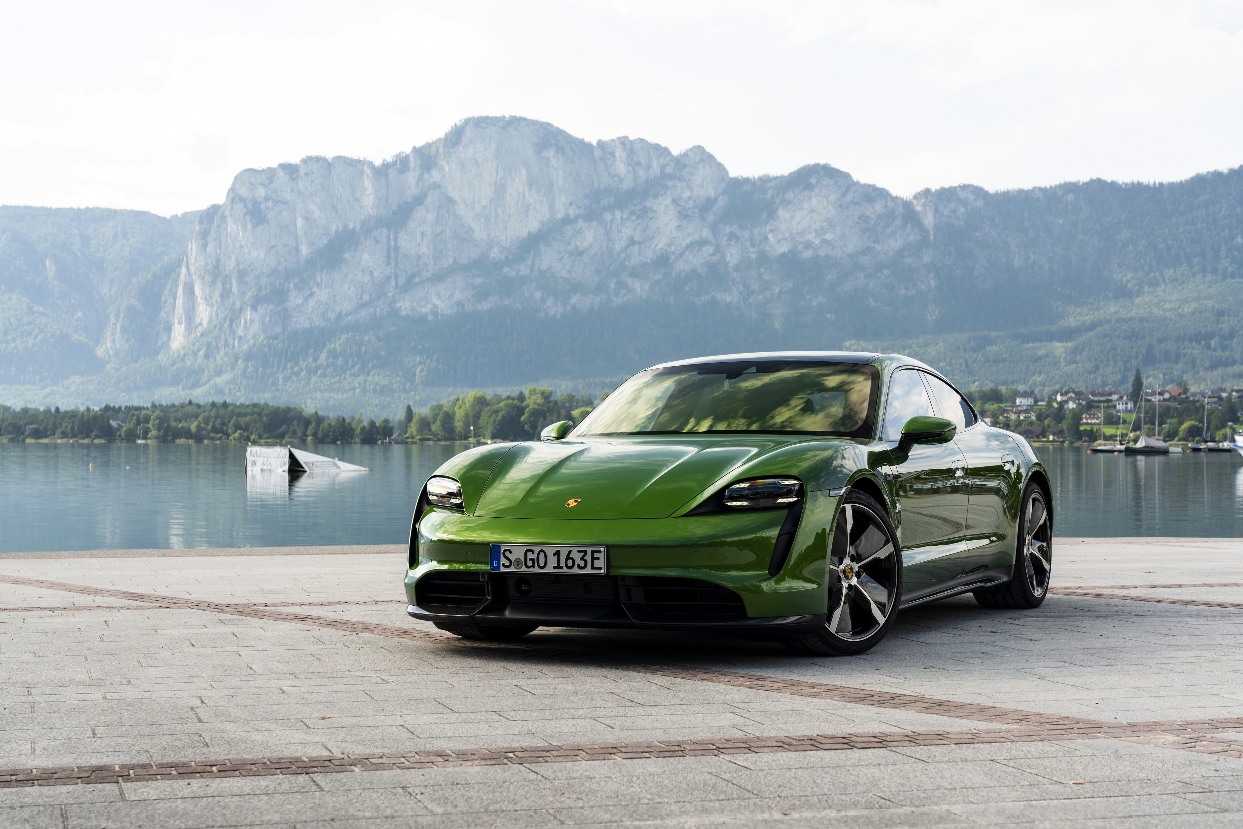 Porsche Taycan Turbo S, Porsche, 4K, Green Car, Car, Sport Car, Porsche Taycan, HD Wallpaper