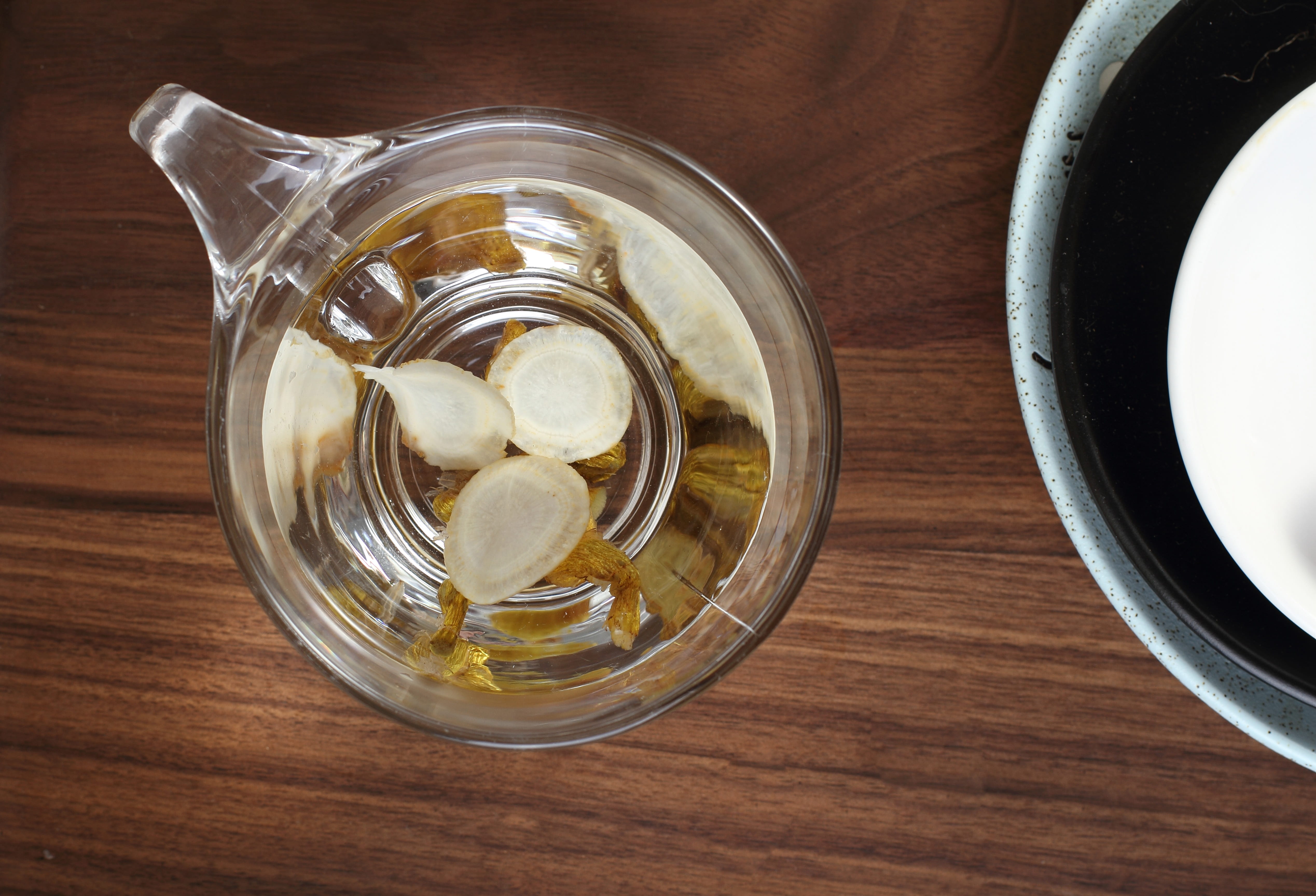american ginseng, glass - material, glass, close-up, drink, wood - material, household equipment, food and drink, 4K, positive, directly above, wellbeing, HD Wallpaper
