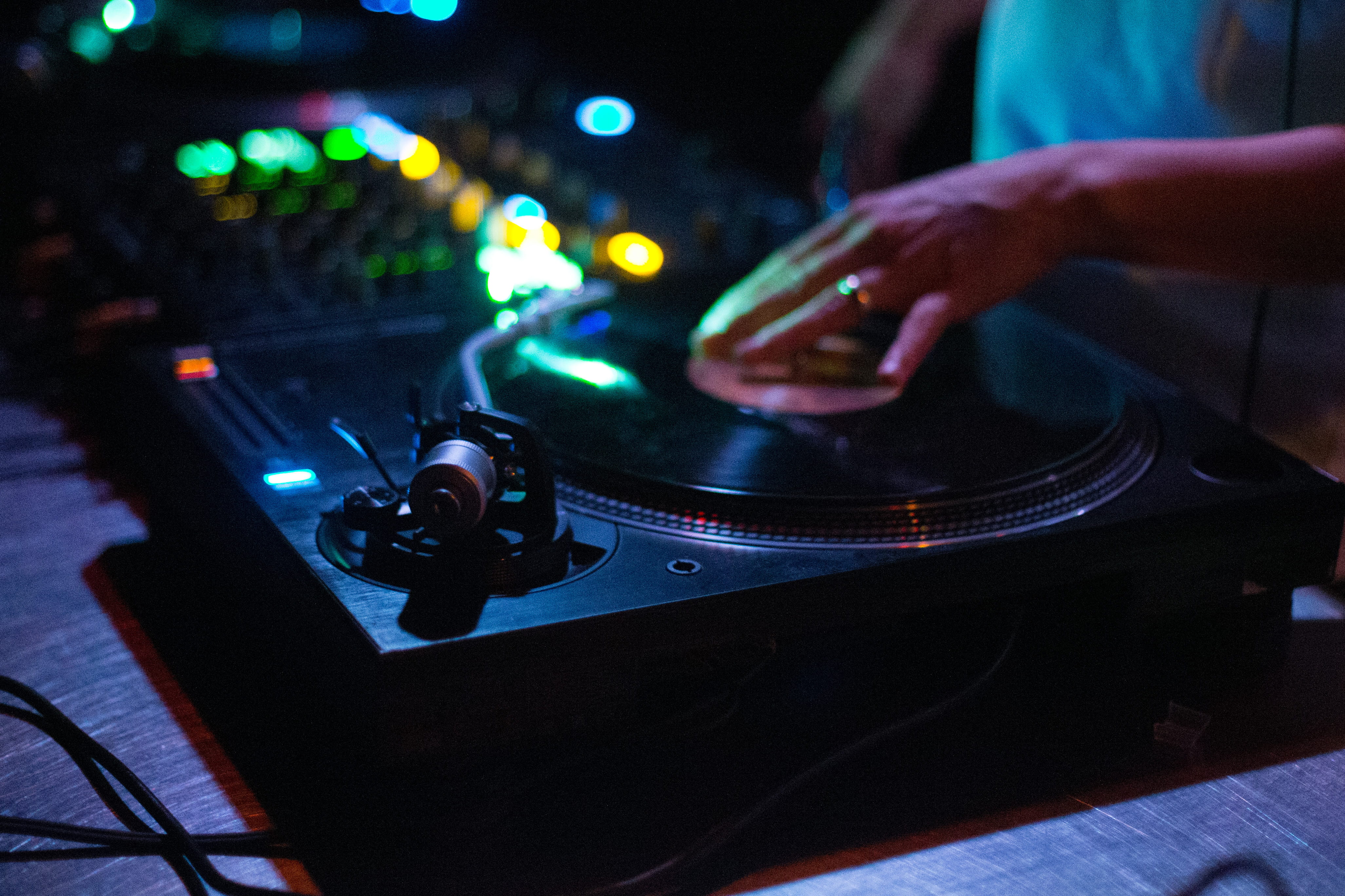 hand, concert, skill, human hand, sound, indoors, instrument, dj, one person, audio, sound mixer, record, arts culture and entertainment, musician, night, HD Wallpaper
