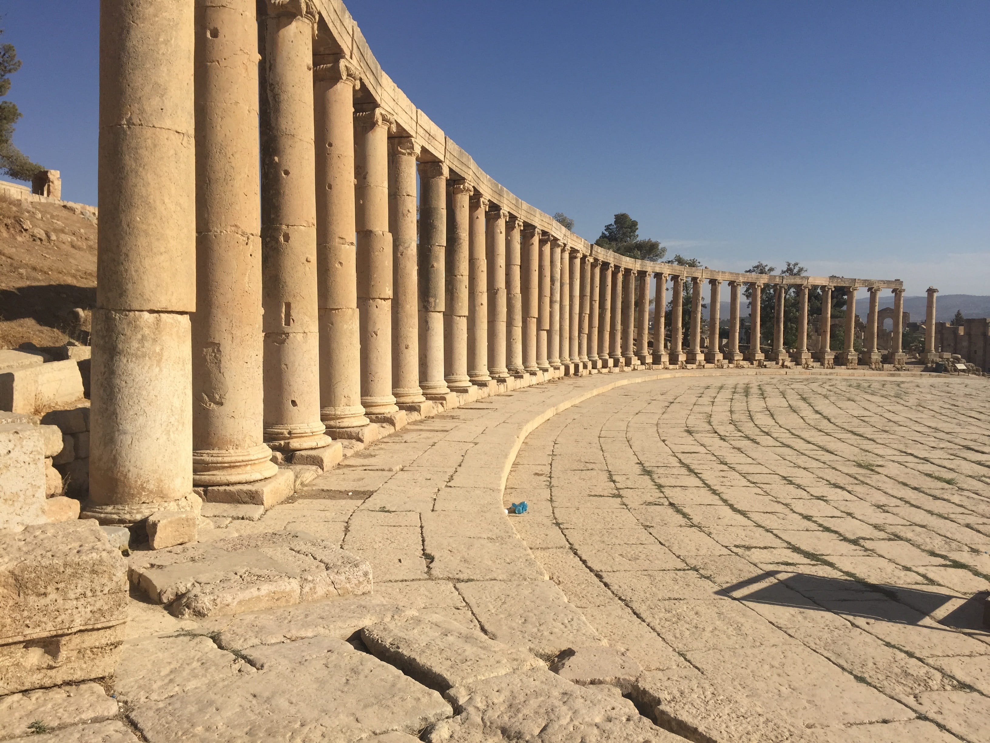 archaeology, Jordan, clear sky, day, outdoors, tourism, jerash, travel destinations, ancient, bawatna, Jerash, architectural column, sunlight, architecture, HD Wallpaper
