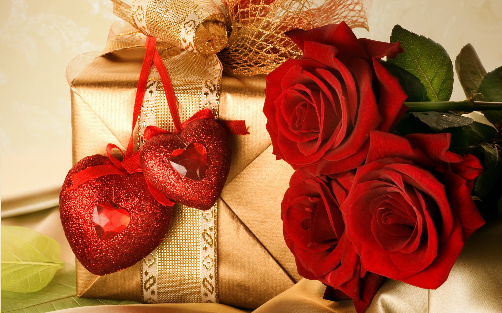 flowers, close-up, valentines, vulnerability, feelings, hea, freshness, two, valentines day, rose - flower, bouquet, still life, festival, petal, nature, HD Wallpaper