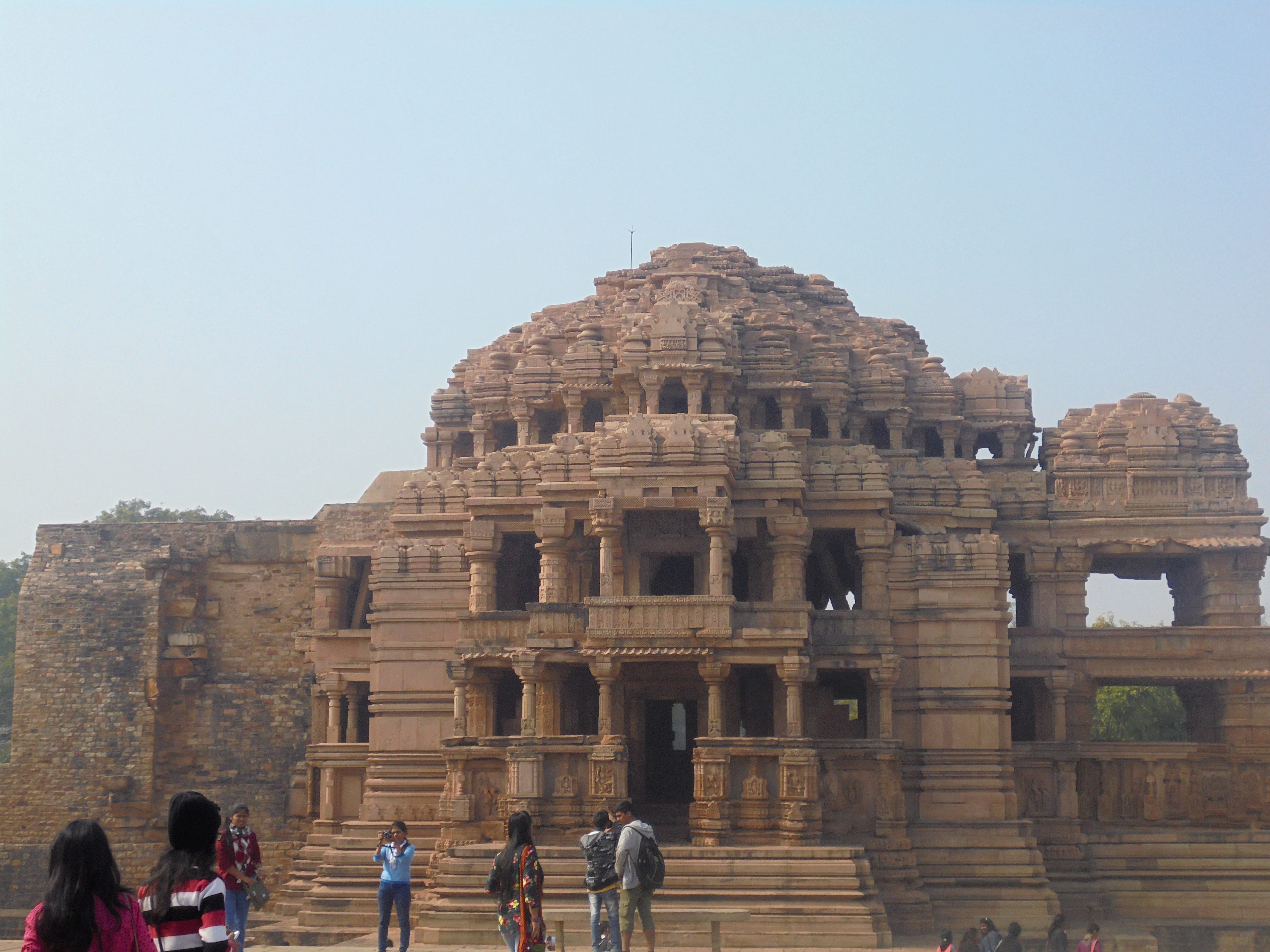 5K, tourism, madhyapradesh, leisure activity, rajastan, archaeology, tourist, building exterior, ancient, built structure, clear sky, architecture, tempal, HD Wallpaper