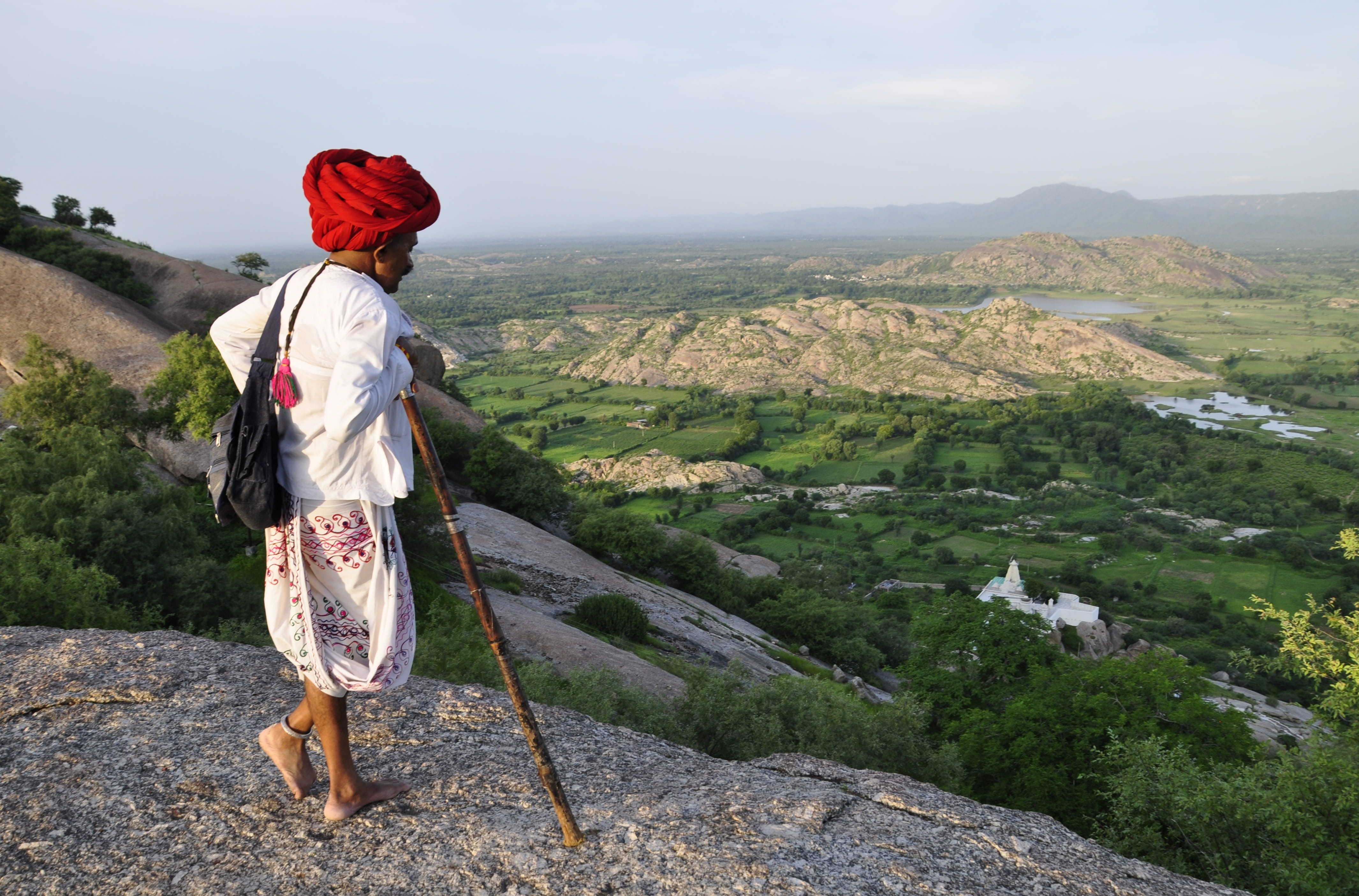 hill, sky, environment, real people, rajastan, leisure activity, trip, nature, landscape, casual clothing, adult, 4K, full length, non-urban scene, lifestyles, HD Wallpaper