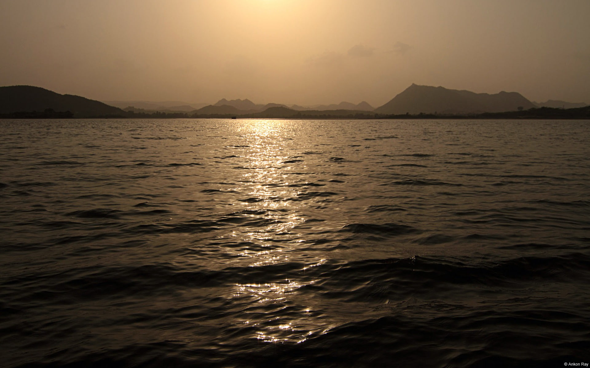 mountain range, waterfront, lake, sea, sun, mountain, windows, rippled, sunset, outdoors, pichola, scenics - nature, wallp, beauty in nature, tranquility, HD Wallpaper
