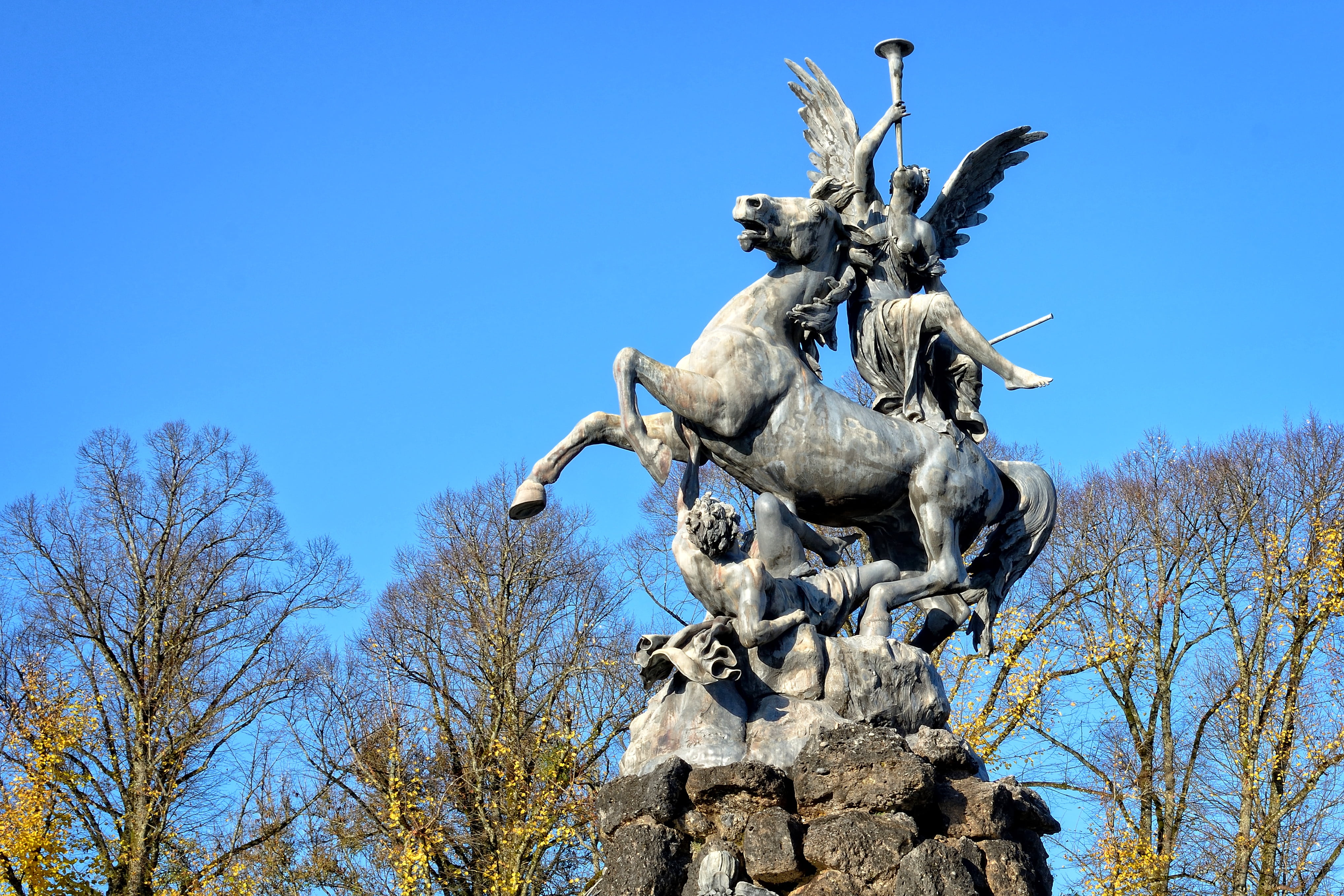 4K, historically, male likeness, silhouette, clear sky, horse, branch, figures, no people, art, scene, tree, architecture, human representation, day, goddess, HD Wallpaper