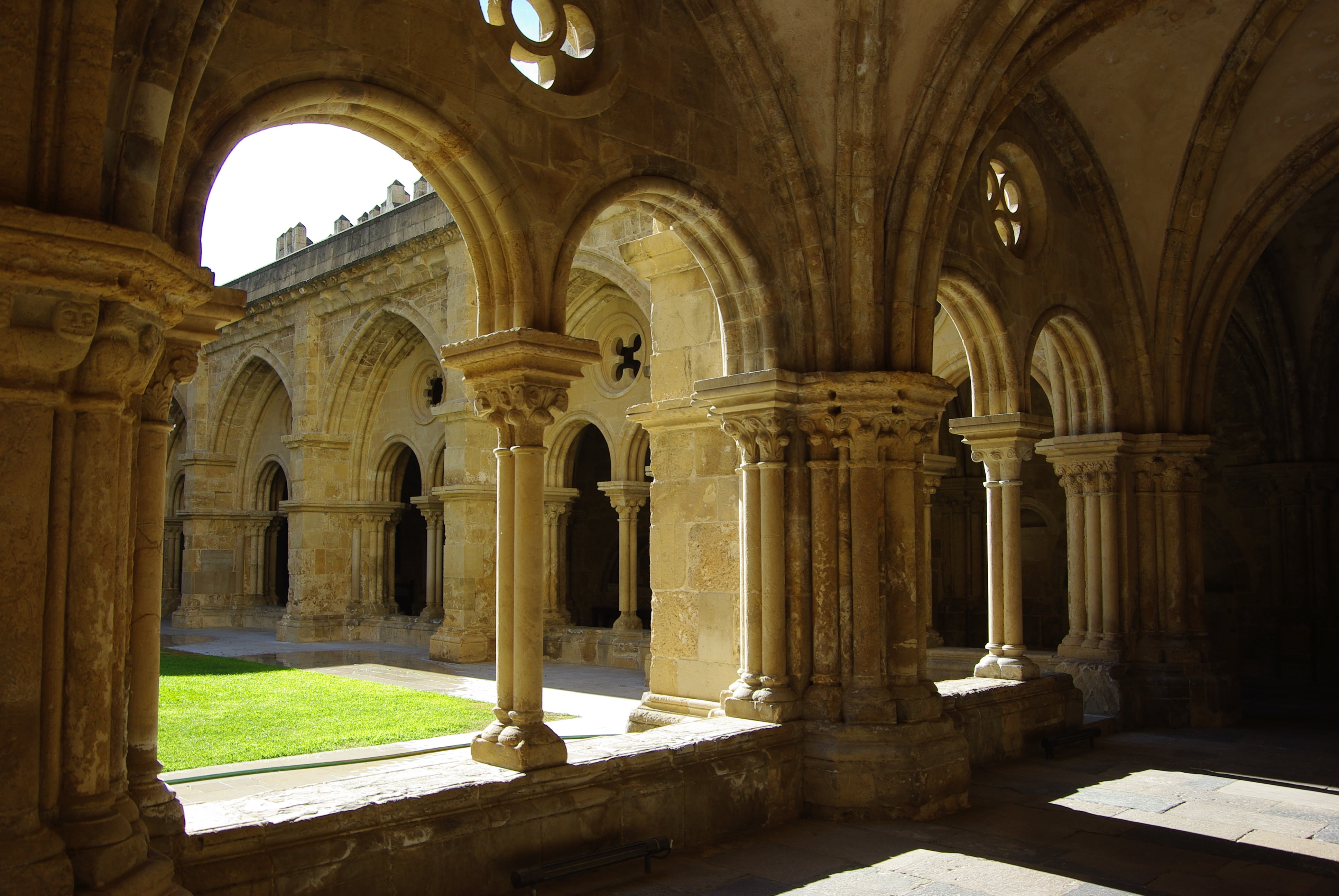 travel, the past, monastery, travel destinations, coimbra, tourism, monks, religion, portugal, day, colonnade, gothic, no people, old, built structure, HD Wallpaper
