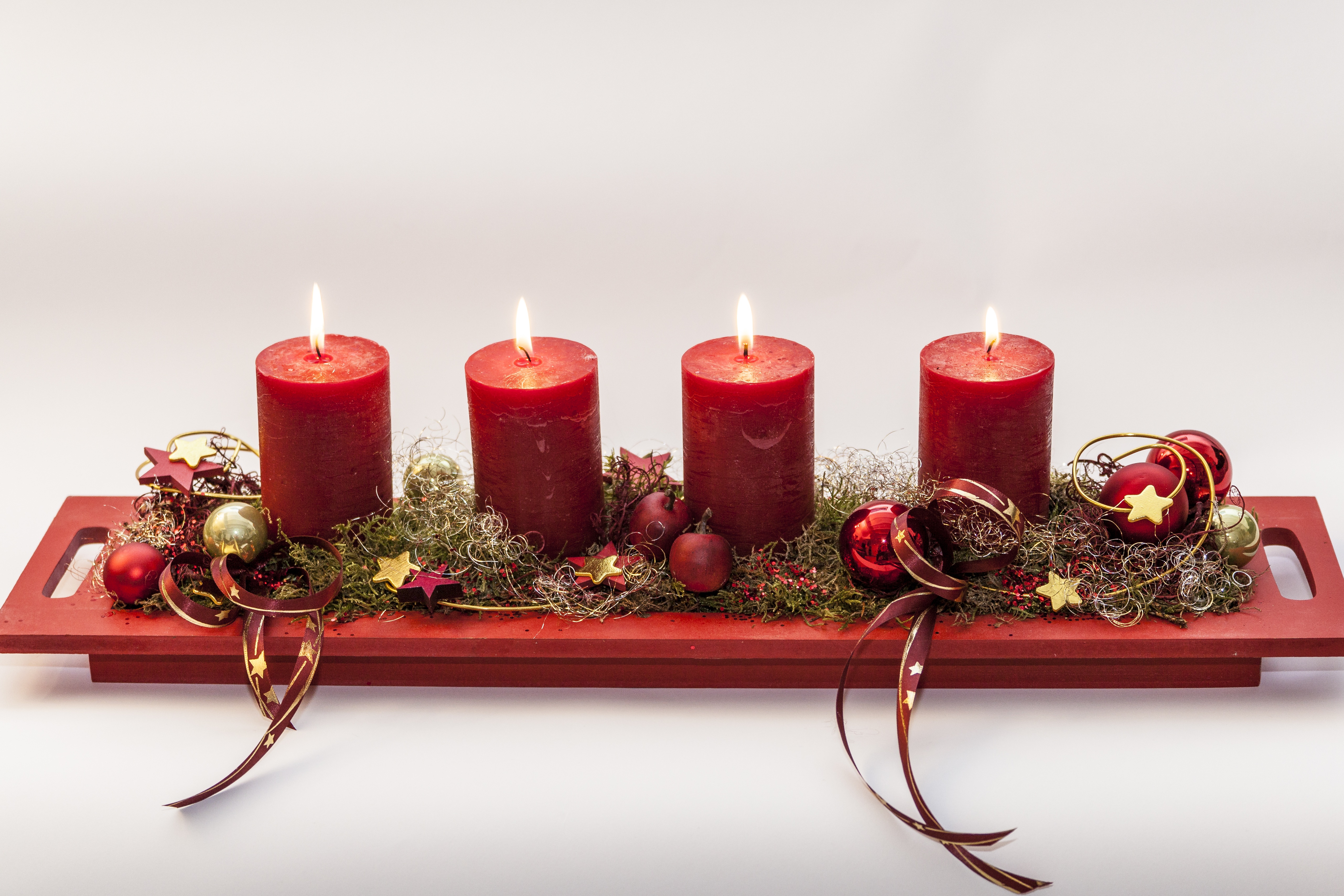 table, lighted, pillar, fire, plant, christmas Decoration, nature, flame, light, red, studio shot, before christmas, christmas, burning, group of objects, HD Wallpaper