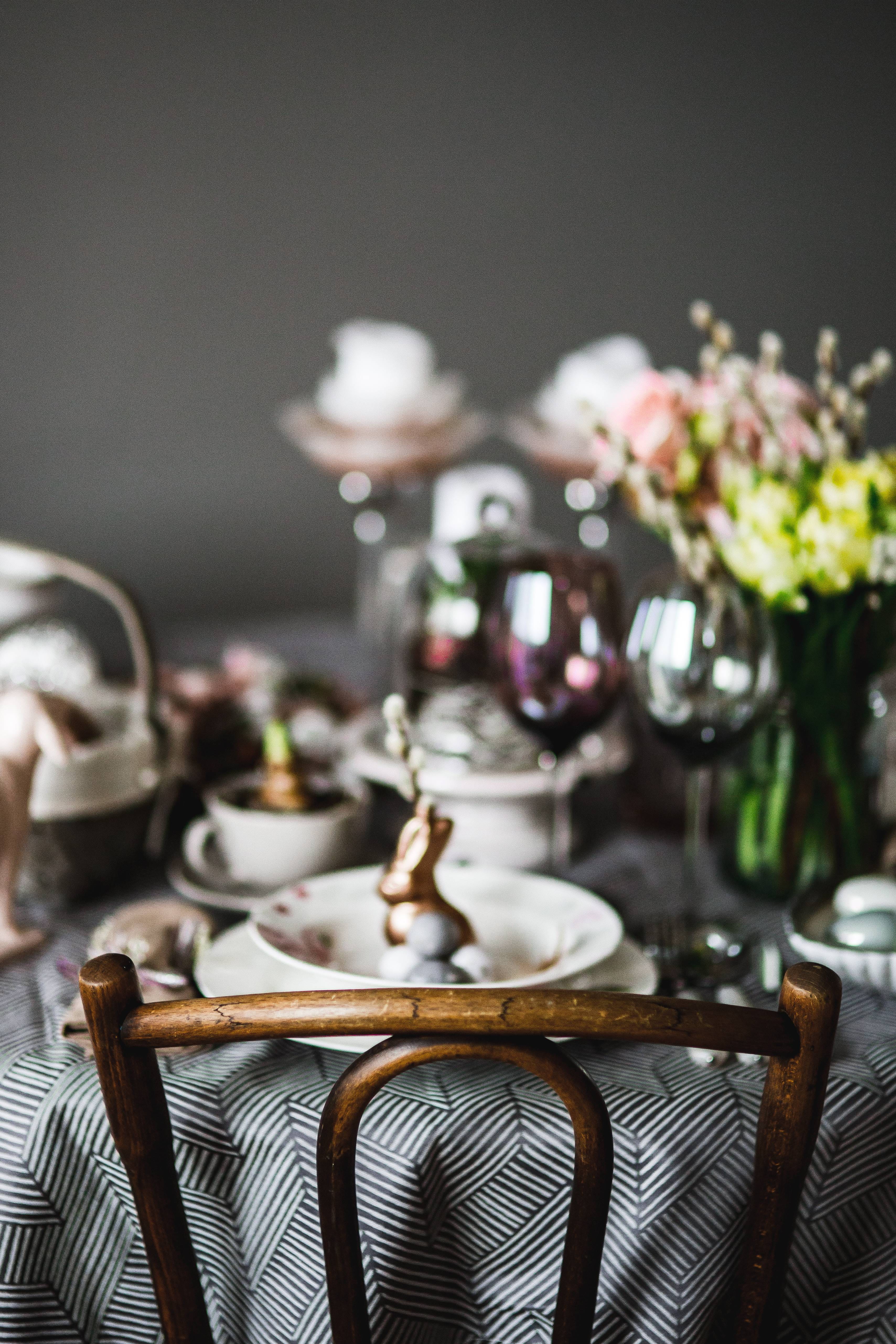 no People, indoors, napkin, decorated, eating utensil, focus on foreground, candle, 5K, wedding, easter, place mat, crockery, elegance, arrangement, selective focus, Phone HD Wallpaper