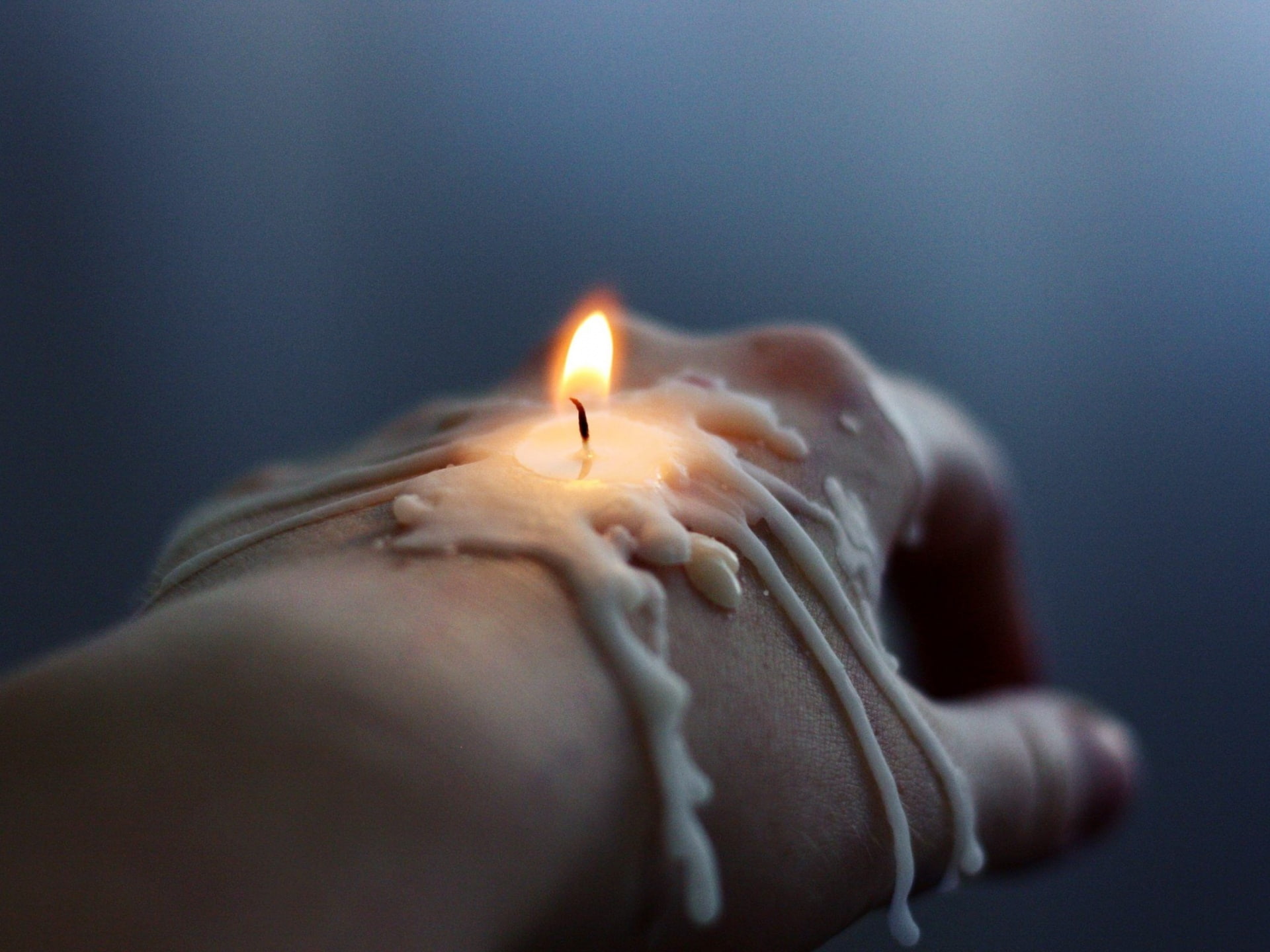 melting, fingers, fire, photography, burning, wax, closeup, 1080P, simple background, depth of field, candles, HD Wallpaper