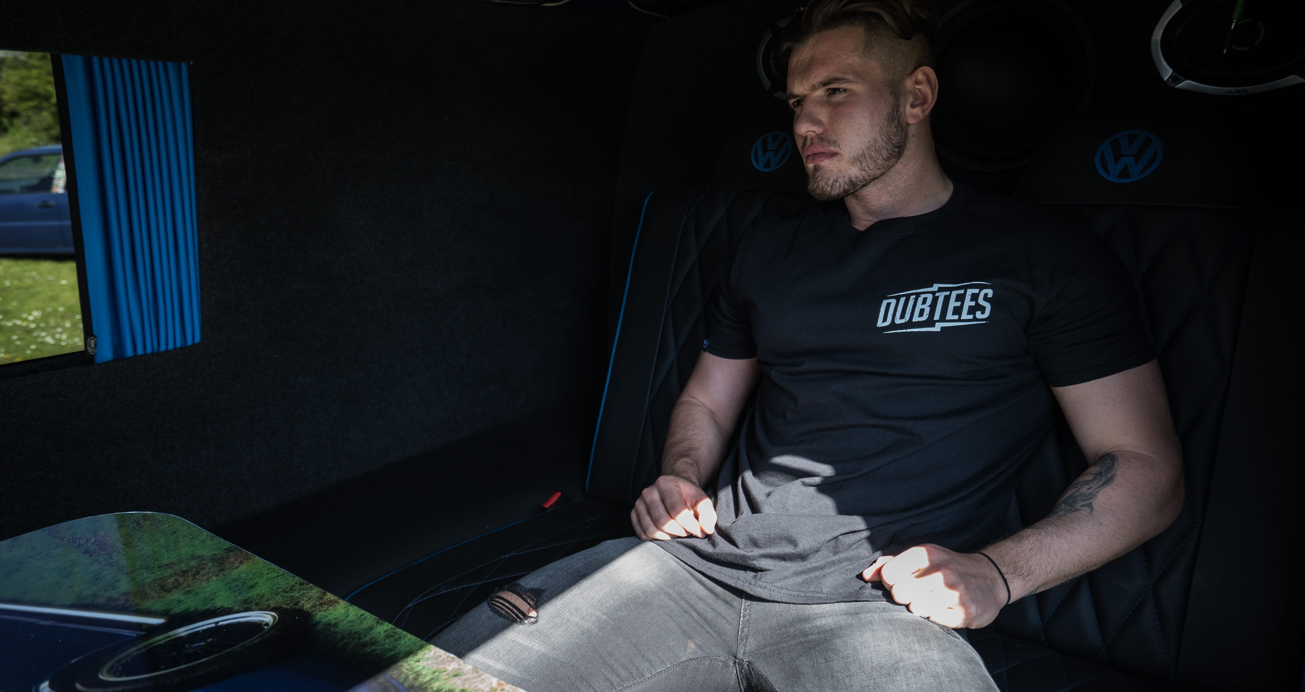 vw, transportation, casual clothing, front view, fashion, graphic t shirts, car, adult, lifestyles, iphone, clothing, volkswagen, gloucester, security, HD Wallpaper