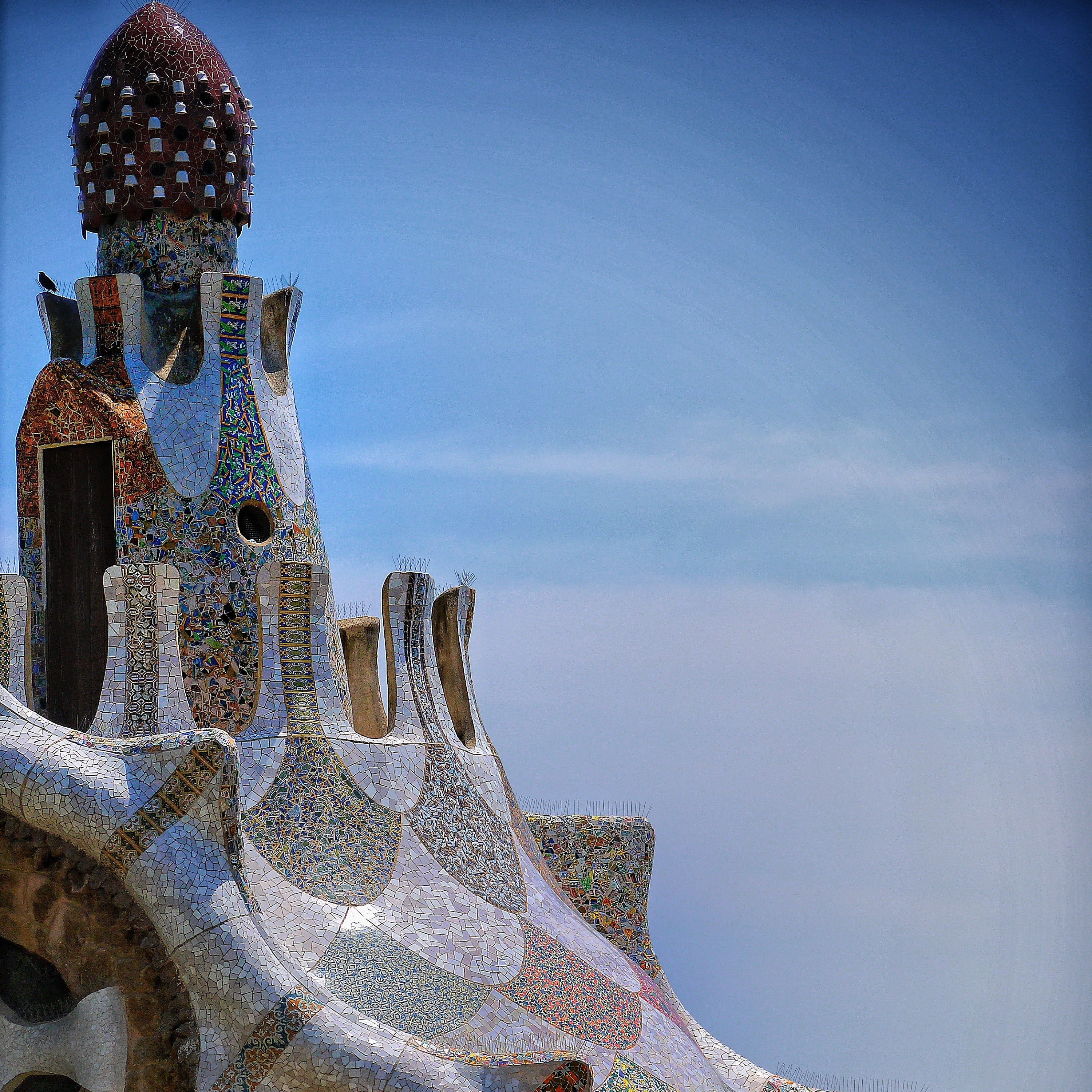 barcelona, history, sky, belief, cultures, the past, art and craft, cheetah park, day, representation, statue, spirituality, blue, built structure, no people, Phone HD Wallpaper