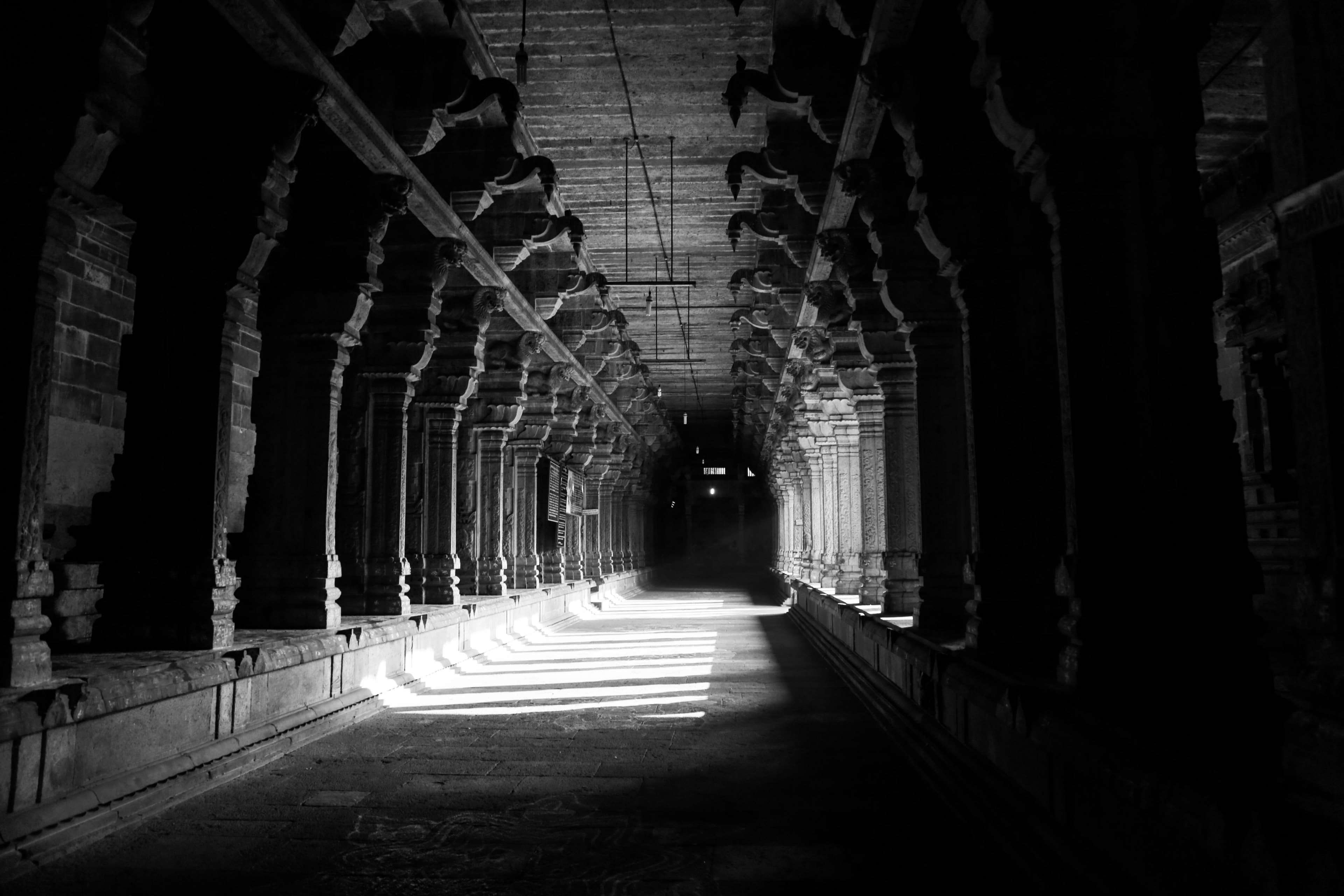indoors, hallway, temple, in a row, brick walls, built structure, columns, light and shadow, the past, place of worship, depth of field, pattern, building, HD Wallpaper