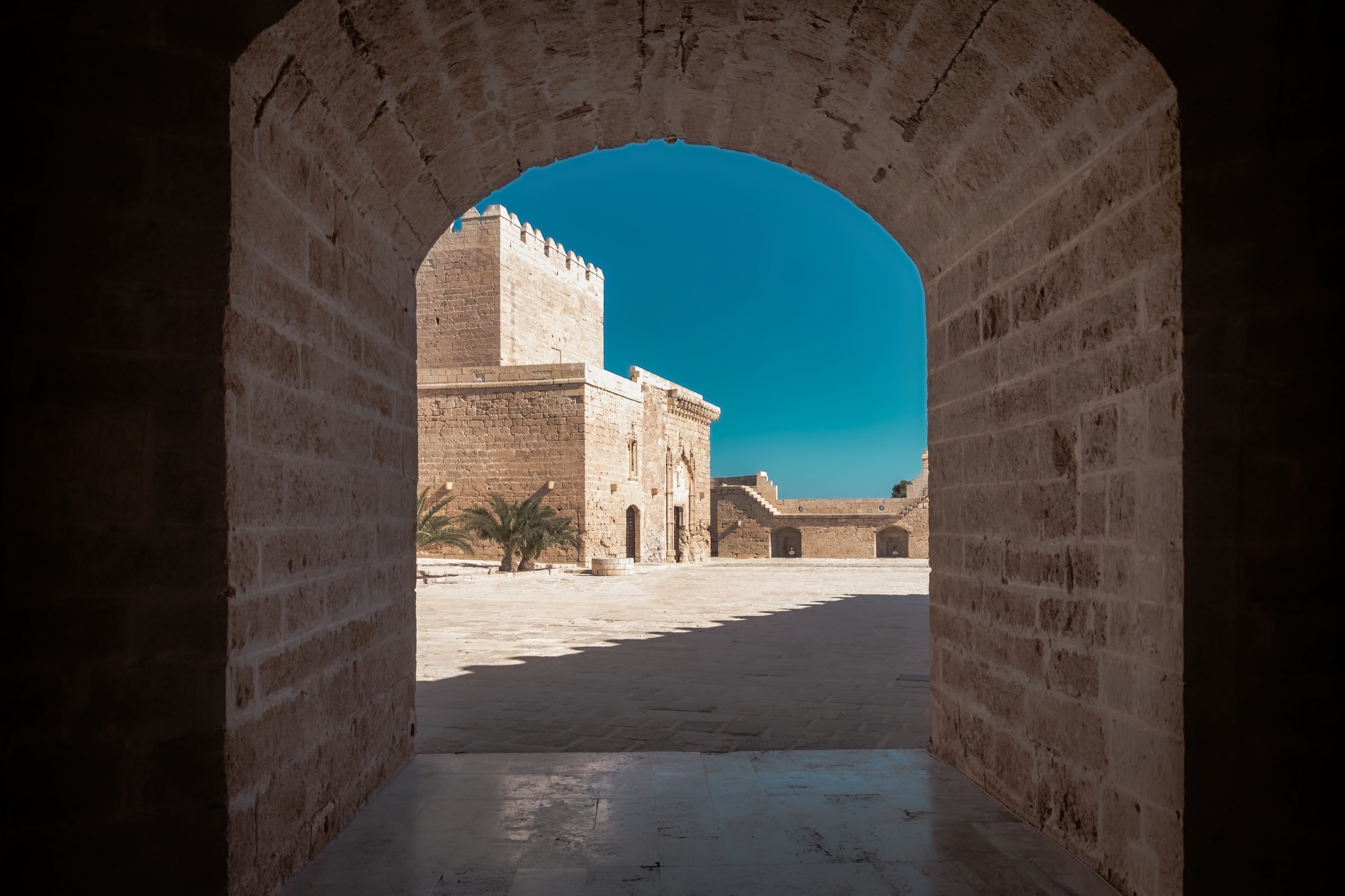 day, door, entrance, arch, old ruin, fort, medieval, travel, architectural column, wall - building feature, travel destinations, the way forward, sunlight, HD Wallpaper