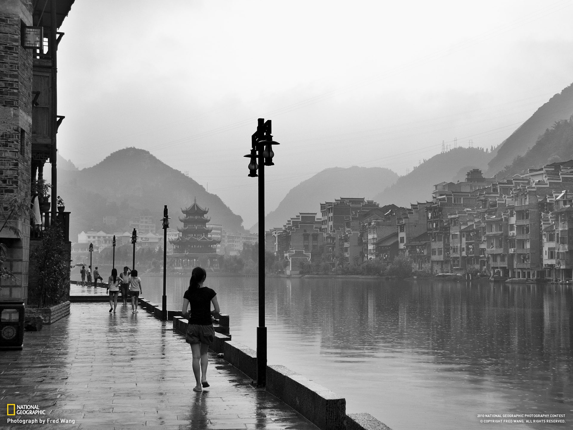 waterfront, mode of transportation, outdoors, houses, water, men, Fred Wang, real people, river, one person, grayscale, architecture, girl, photos, black and white, HD Wallpaper