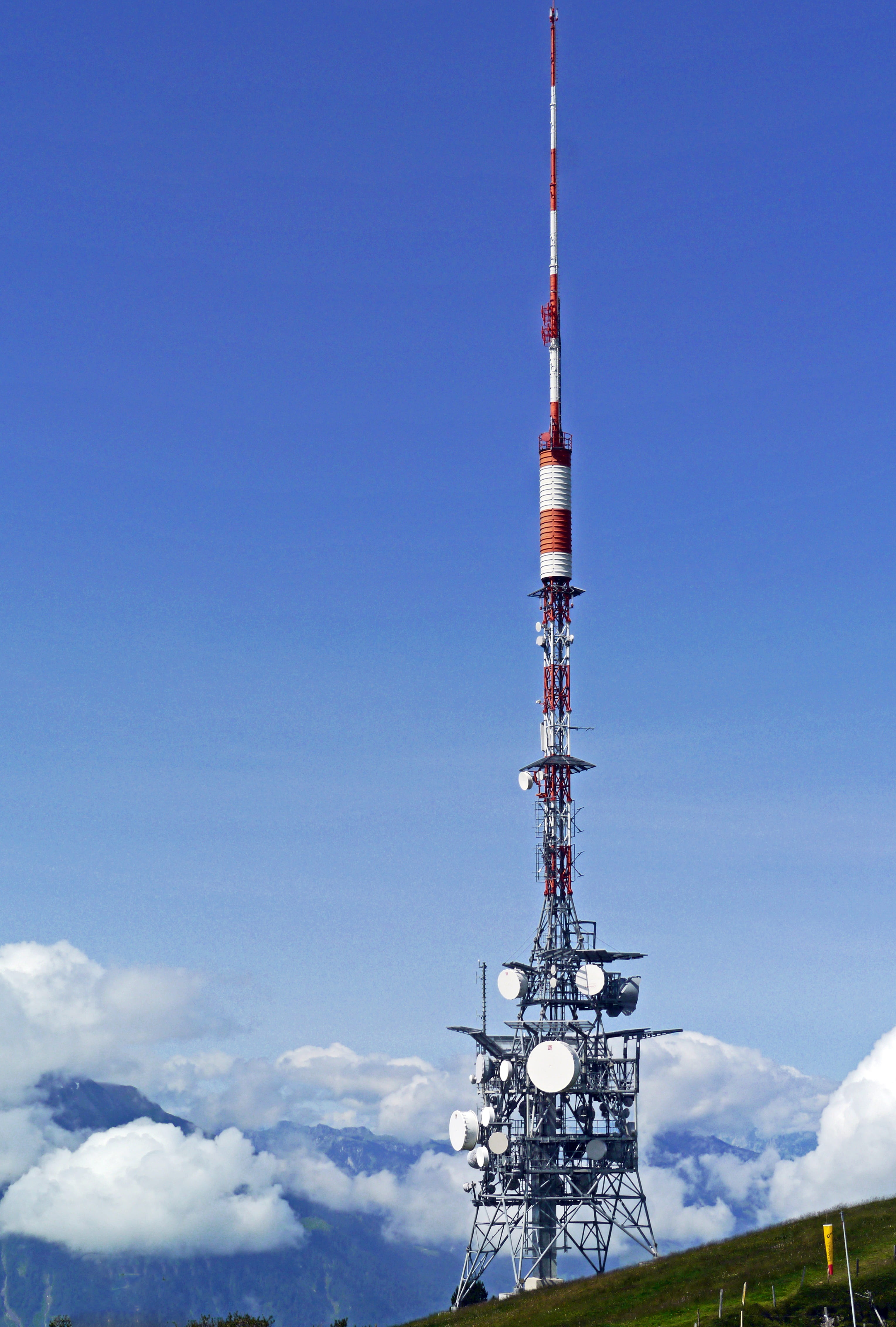 radiate, bernese oberland, no people, valleys supply, antenna, built structure, antenna - aerial, transmission tower, radio, watch tv, internet send, connection, Phone HD Wallpaper
