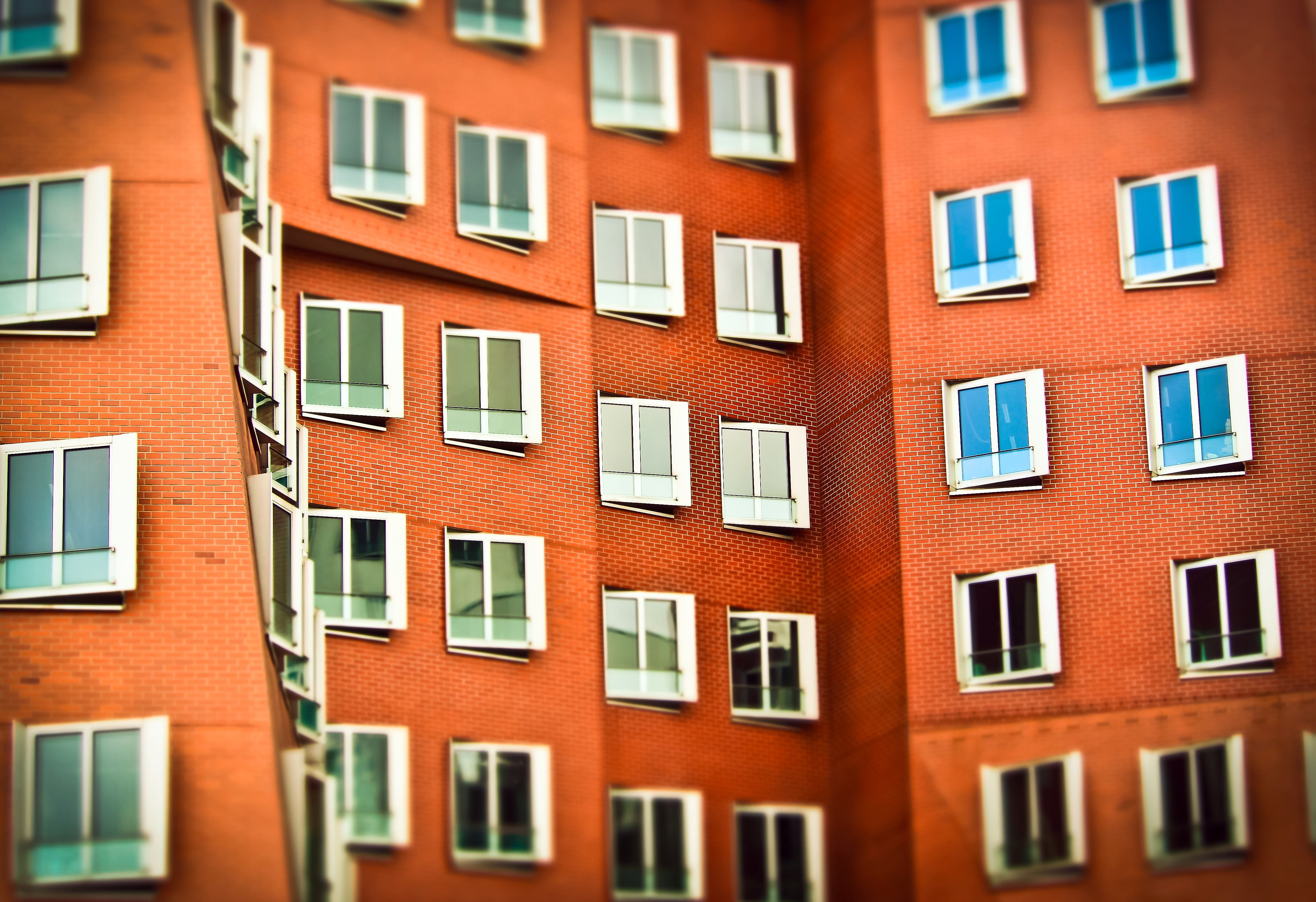 port, window, architecture, brick, low angle view, backgrounds, glass, day, building exterior, city, multi colored, wall, tilt shift, full frame, düsseldorf, HD Wallpaper
