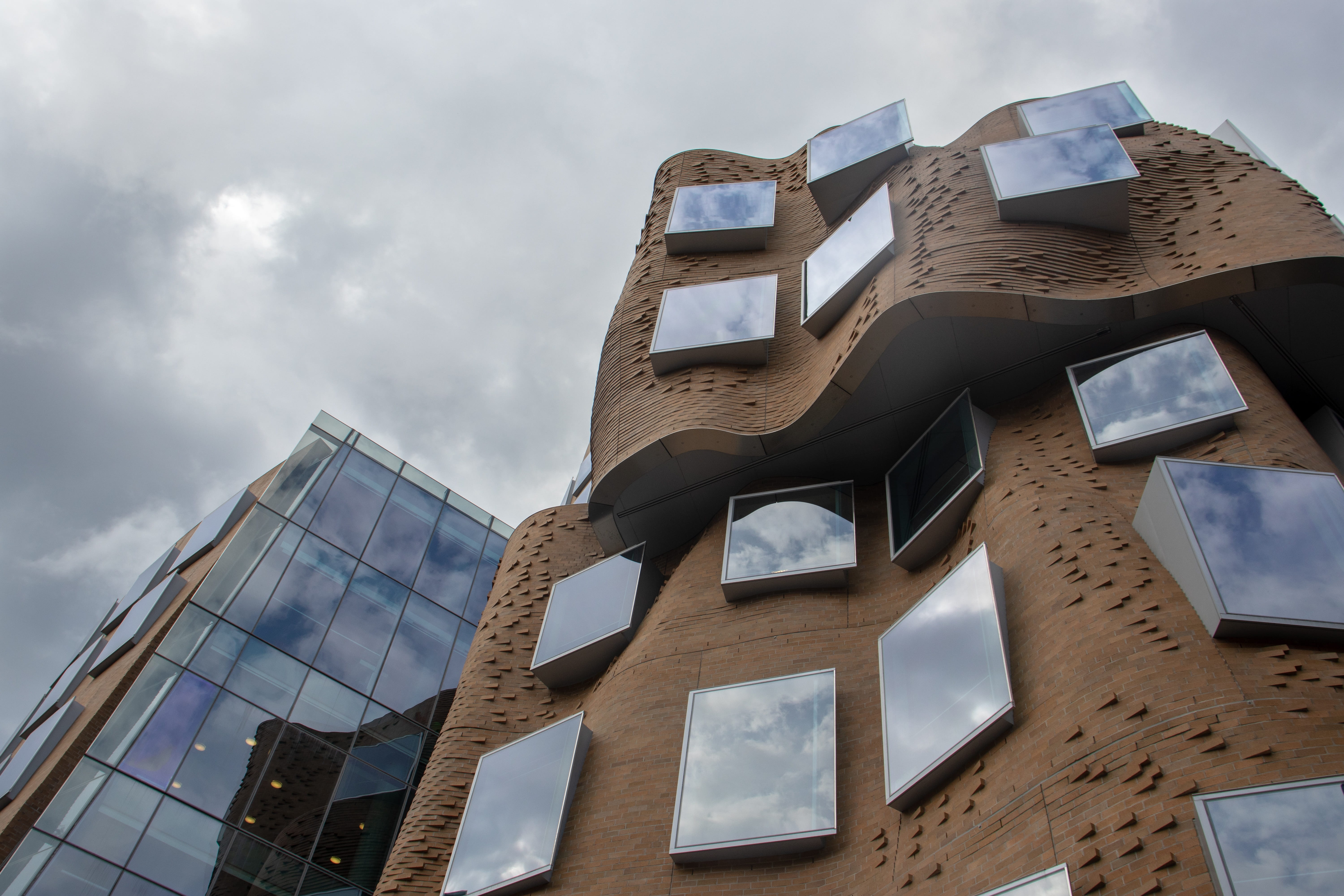apartment, city, modern, 5K, skyscraper, building, office building exterior, built structure, window, outdoors, reflection, day, gehry, urban, tower, glass, HD Wallpaper
