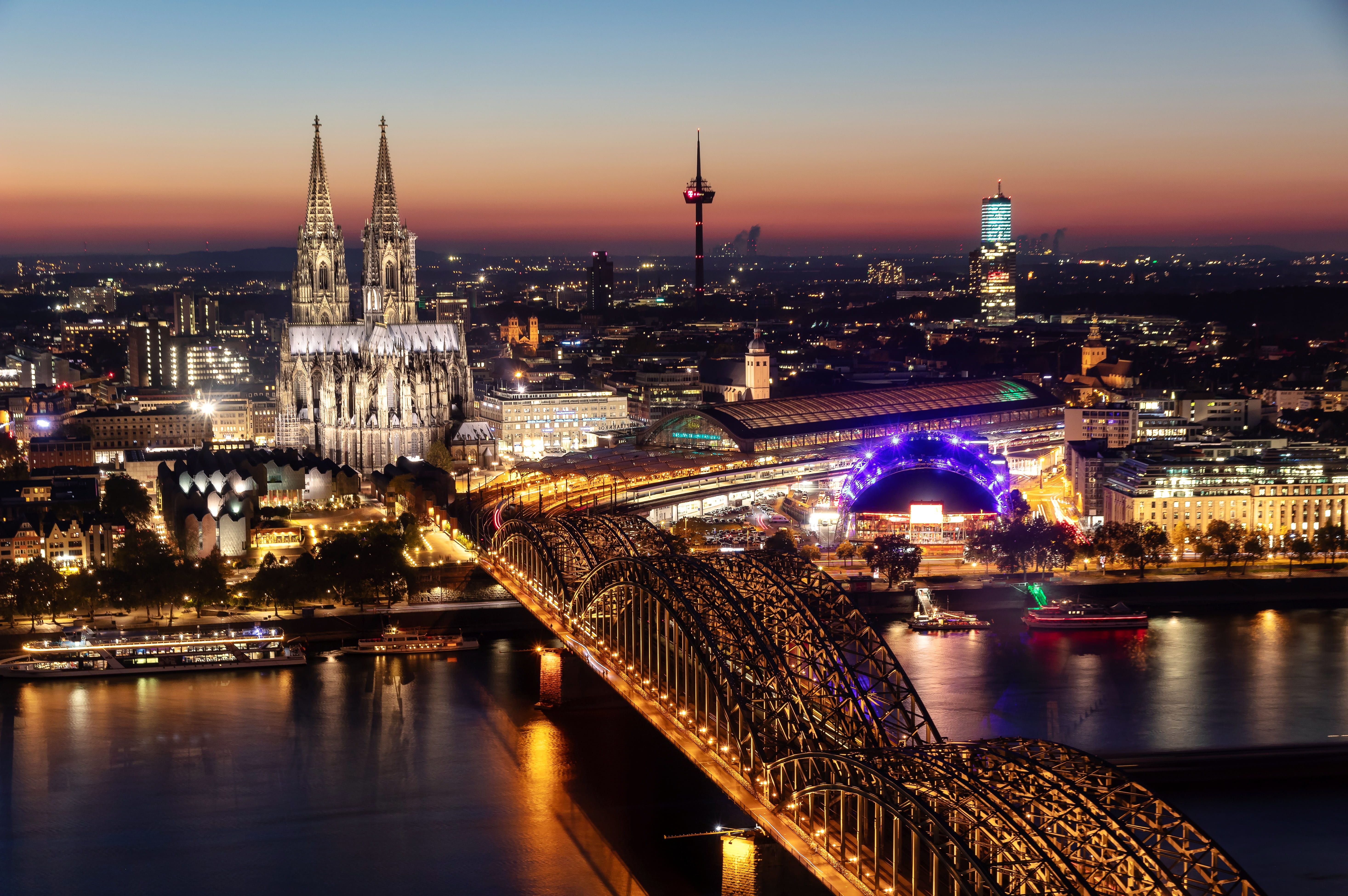 travel destinations, building exterior, illuminated, night, travel, city, water, cityscape, north rhine westphalia, 5K, office building exterior, spire, HD Wallpaper