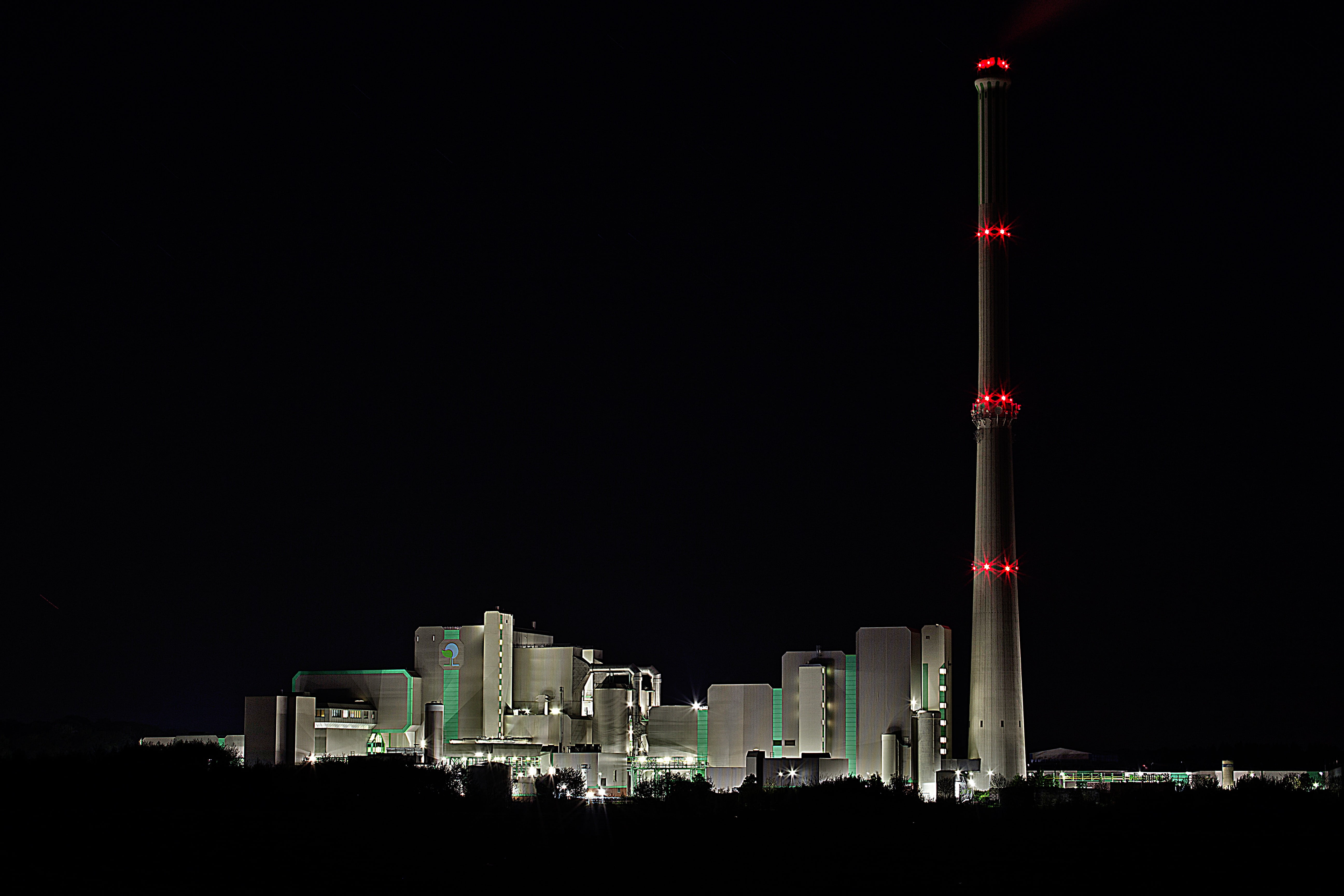 illuminated, no people, ruhr area, building exterior, architecture, tower, kamp athens, built structure, incinerator, building, dark, travel destinations, HD Wallpaper