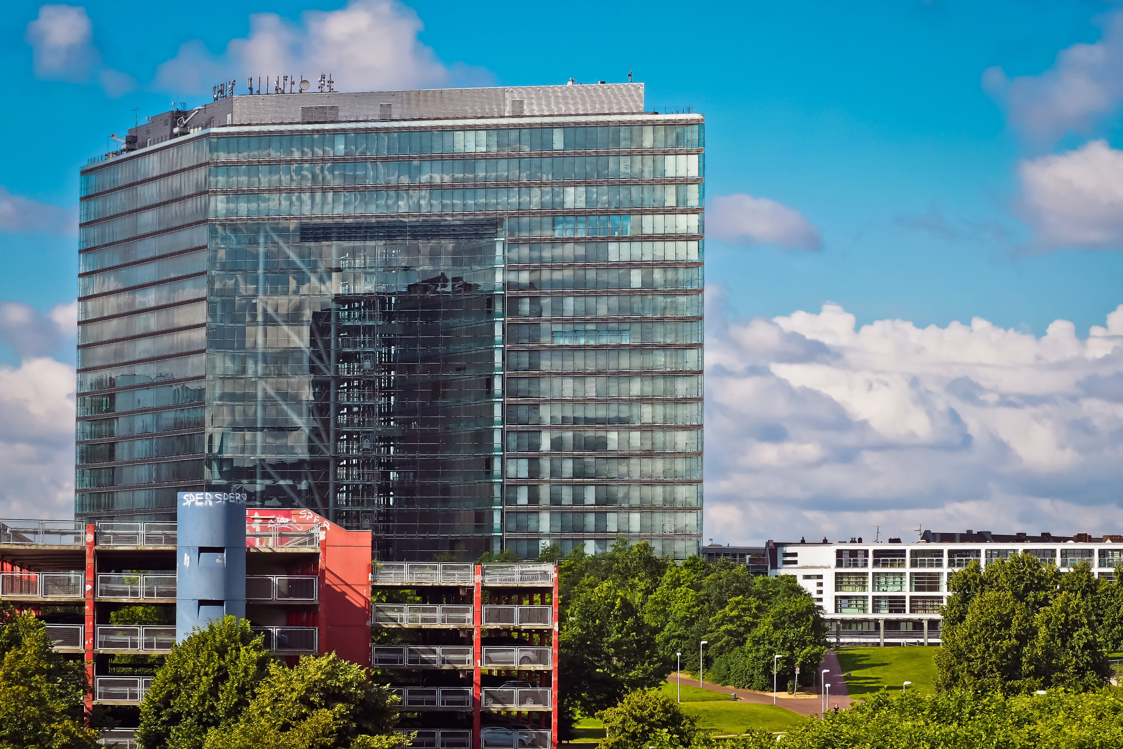 skyscraper, high, office building exterior, city, no people, city gate, plant, high building, architecture, media harbour, facade, house facade, city view, HD Wallpaper