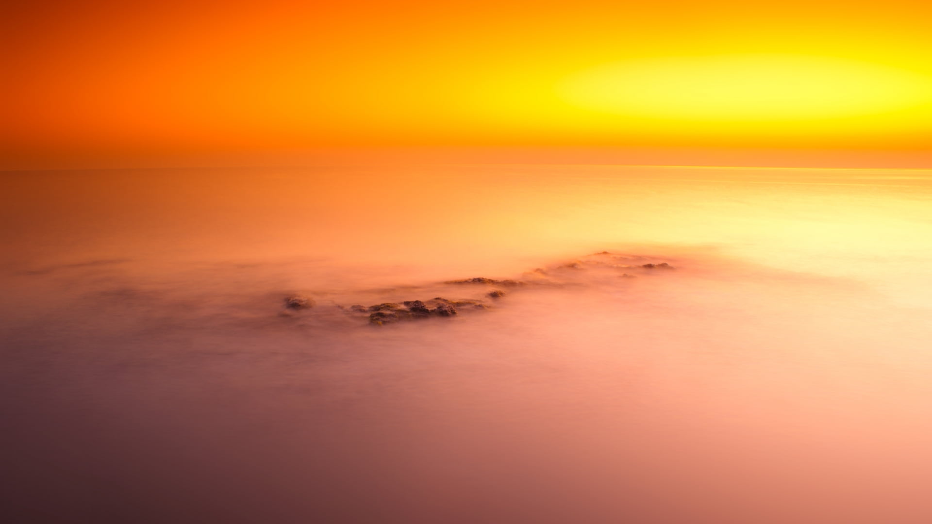 Italy, sea, dusk, waters Edge, beauty In Nature, seascape, beach, red, color Image, twilight, reflection, summer, island, outdoors, cloud - Sky, fog, coastline, HD Wallpaper