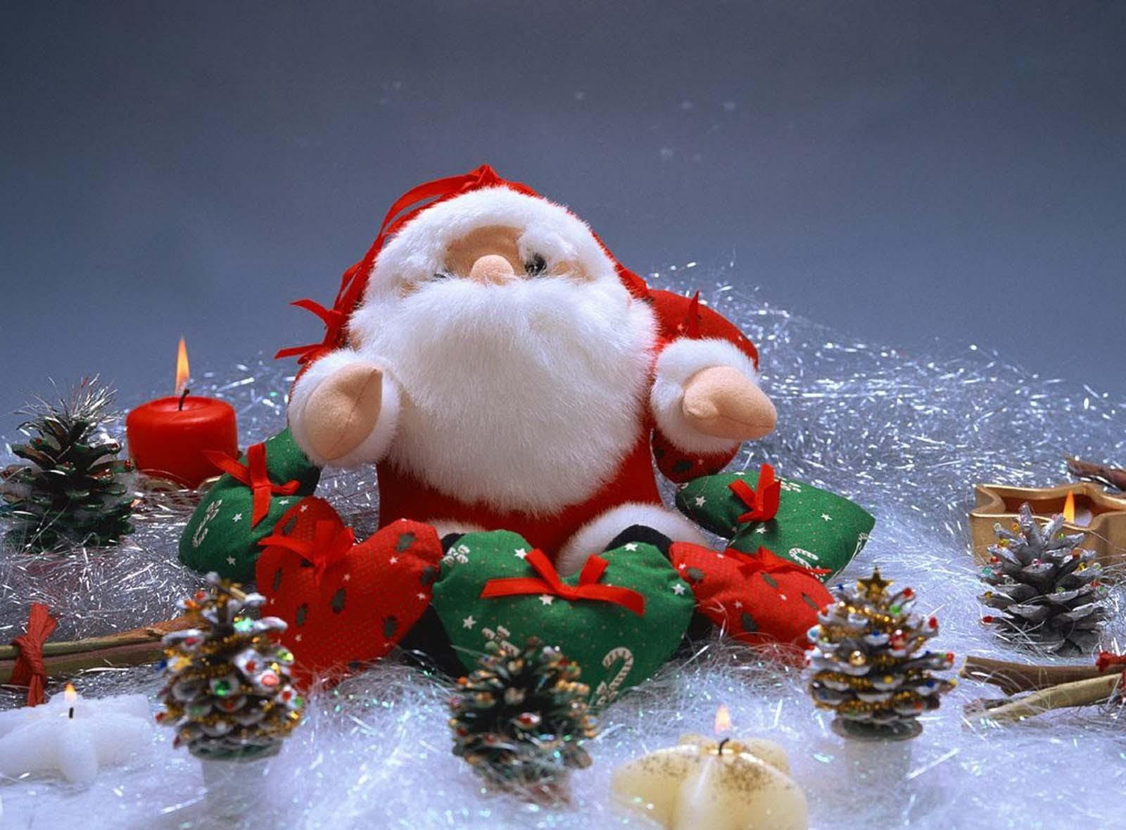 tinsel, claus, santa, hearts, 720P, cones, plush, toy, santa claus, candles, holiday, HD Wallpaper