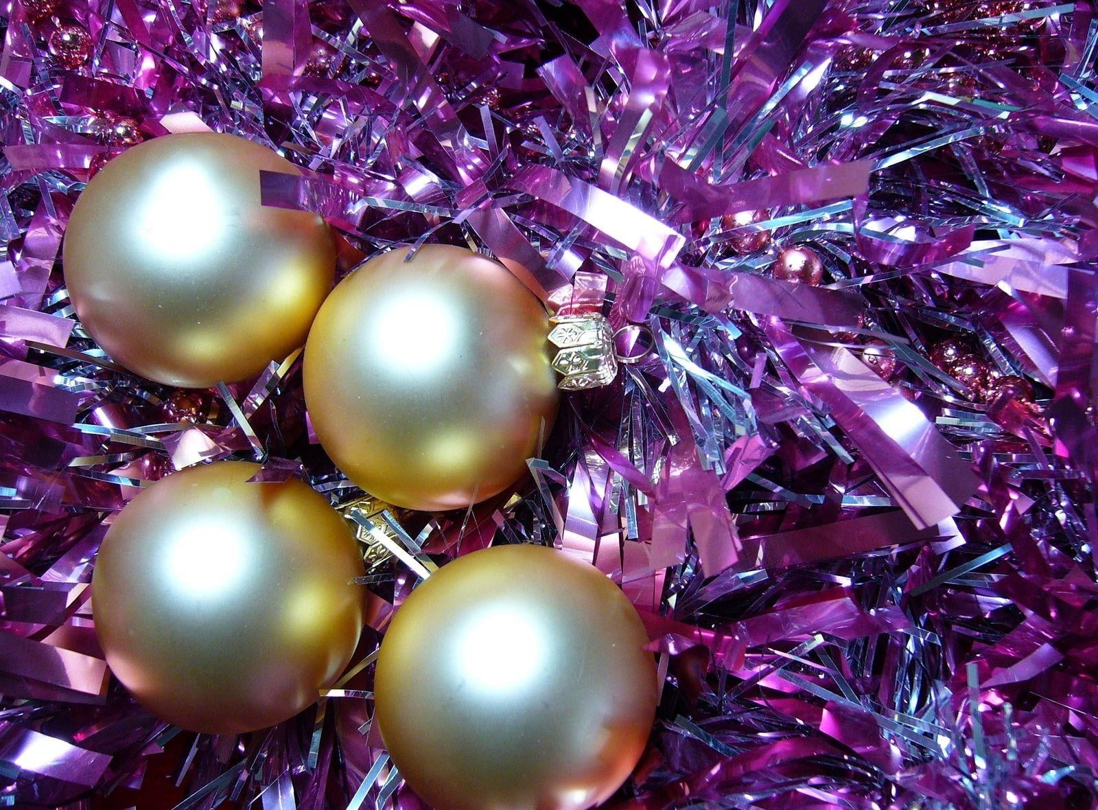 silver colored, shiny, large group of objects, red, still life, holiday, season, purple, pearl jewelry, tinsel, decor, sphere, gift, christmas, high angle view, HD Wallpaper