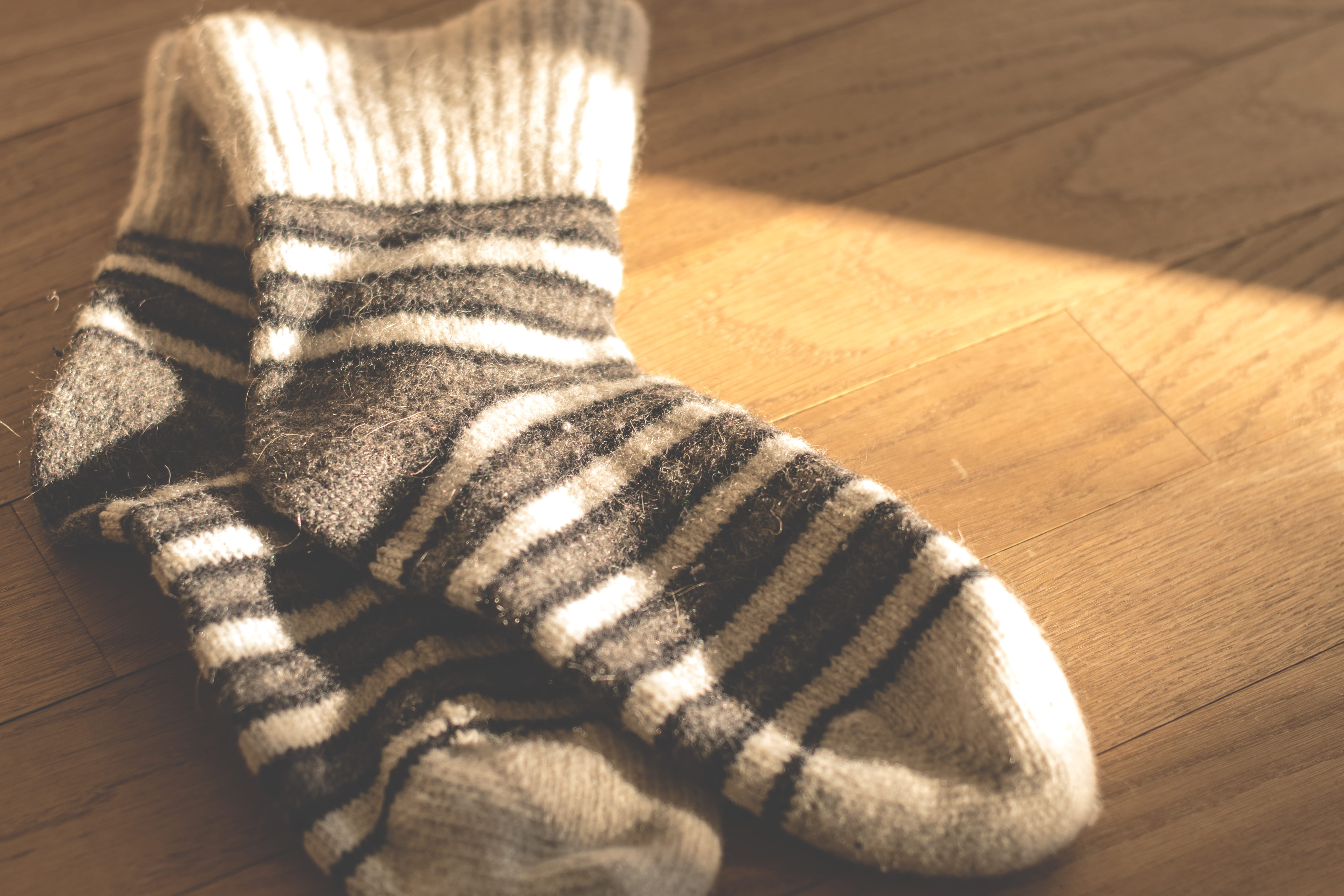 stripe, cozy, man, relaxation, people, high angle view, textile, wooden, low section, wood - material, flooring, view, camera, close, pattern, wool, human foot, HD Wallpaper