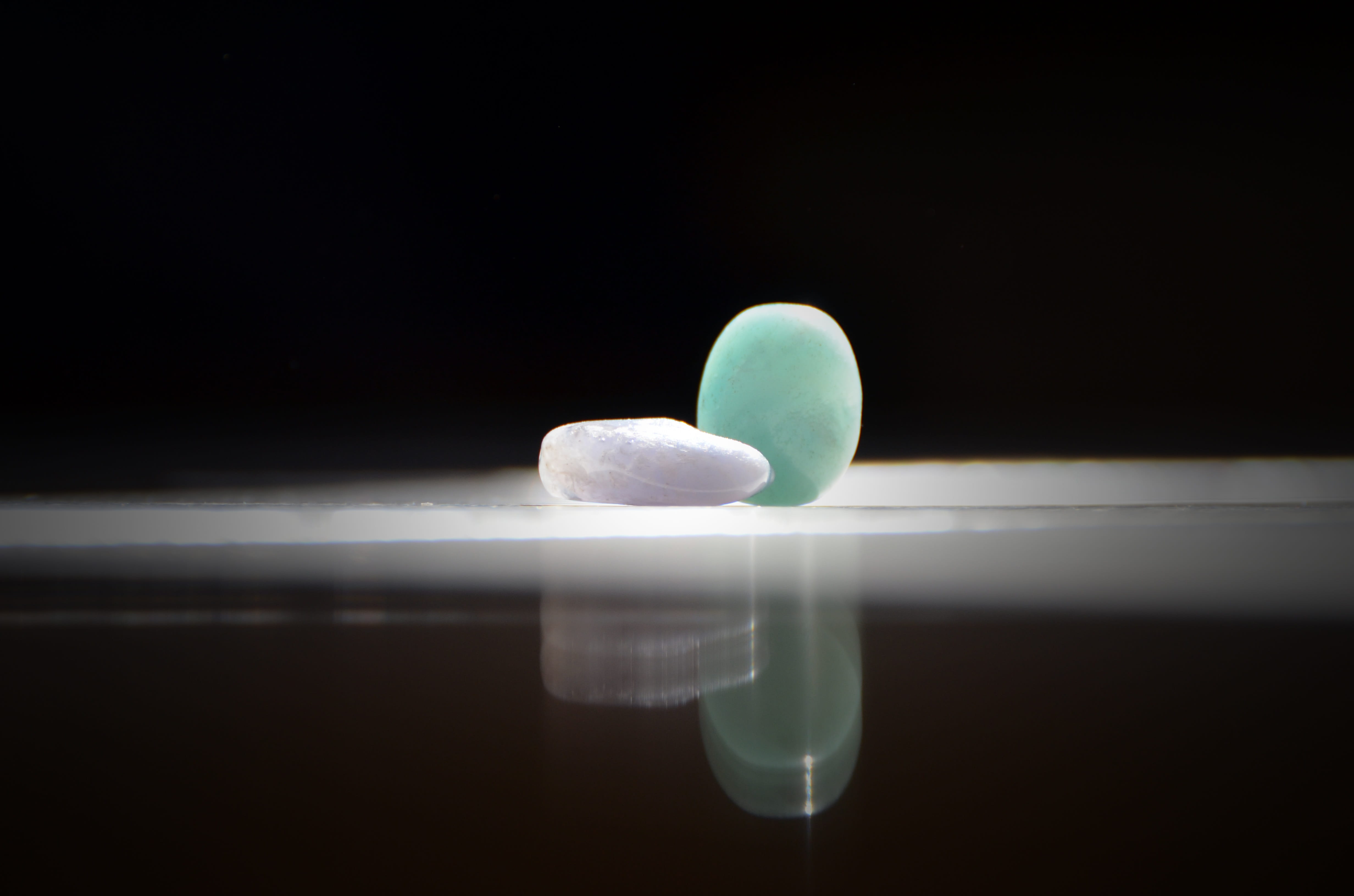 dose, ball, copy space, medicine, no people, infinite, blur, shiny, art, bright, studio shot, pill, magic, recovery, blurry, sparkle, 4K, nature, white color, HD Wallpaper
