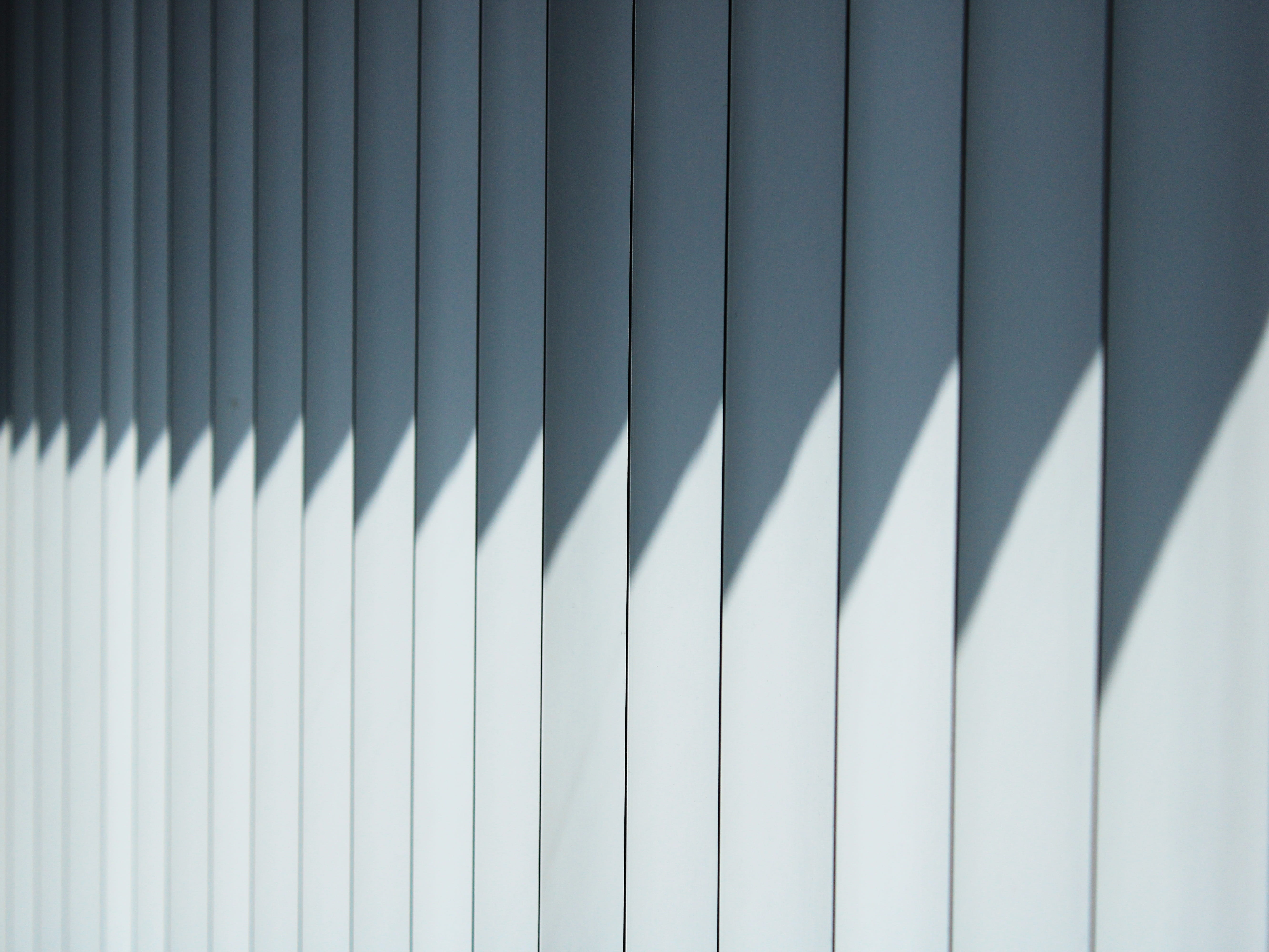 striped, vertical, industry, copy space, shadow, abstract backgrounds, corrugated, indoors, gray, close-up, technology, backgrounds, blinds, jalousie, no people, HD Wallpaper