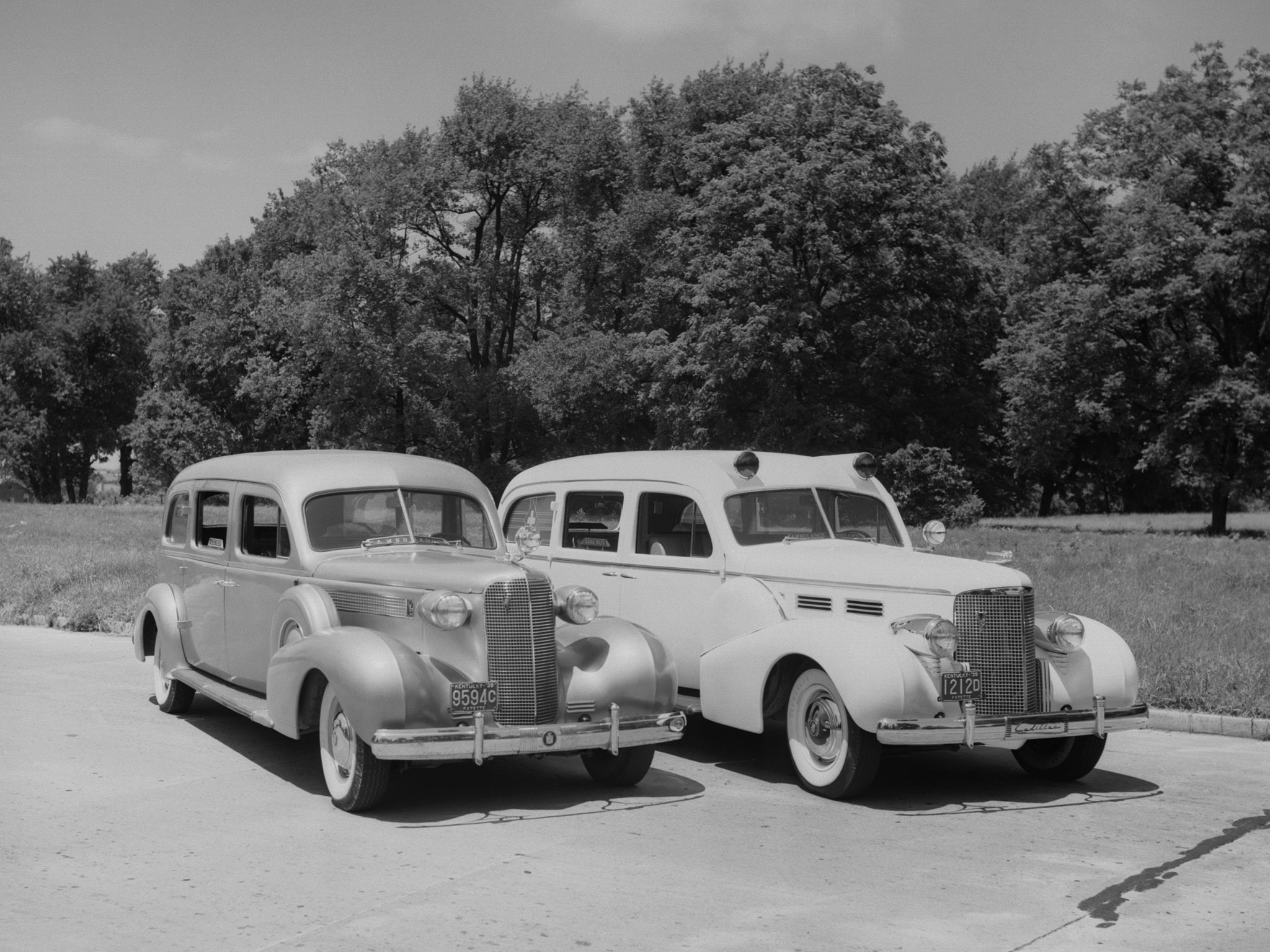 meteor, stationwagon, ambulance, retro, cadillac, series 38 75, 1080P, v 8, 1938, 1937, emergency, HD Wallpaper