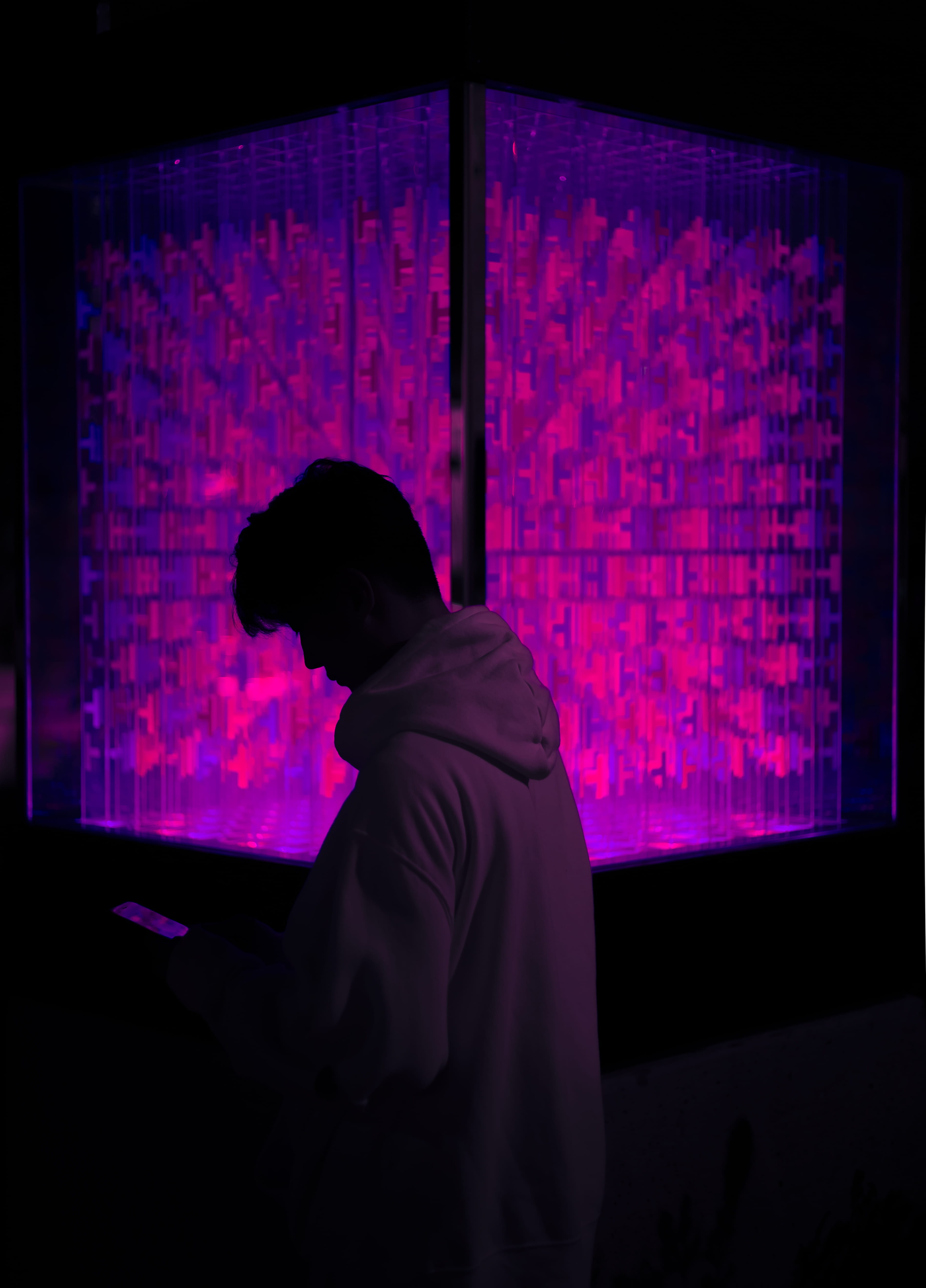 profile view, laser, white, three quarter length, light, adult, clothing, display, night life, lighting, looking, purple, technology, dark, 5K, indoors, Phone HD Wallpaper