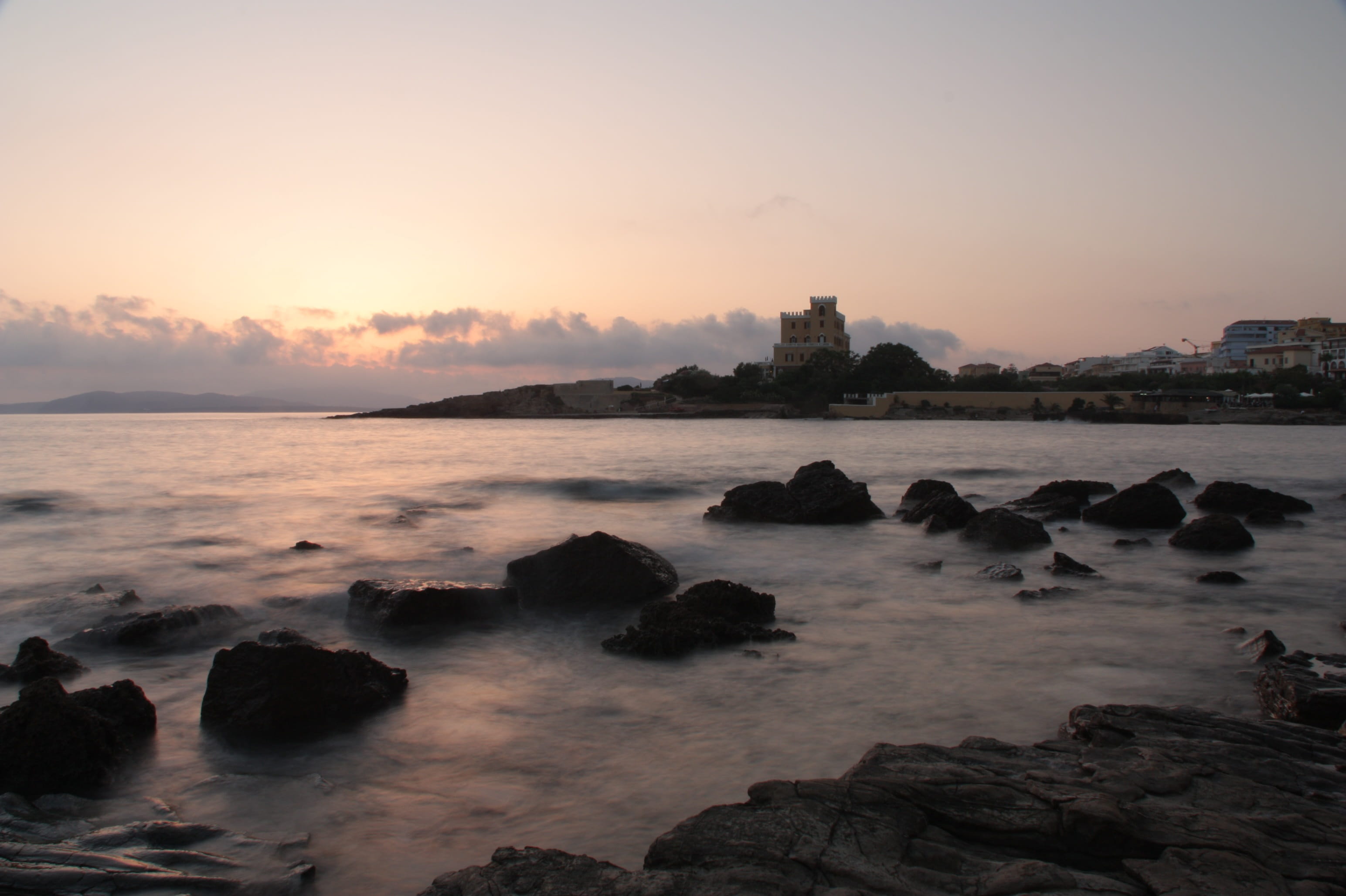 sea, no people, scenics - nature, sky, tranquility, 2K, building exterior, porto, tranquil scene, rock - object, solid, land, las tronas, long exposure, HD Wallpaper