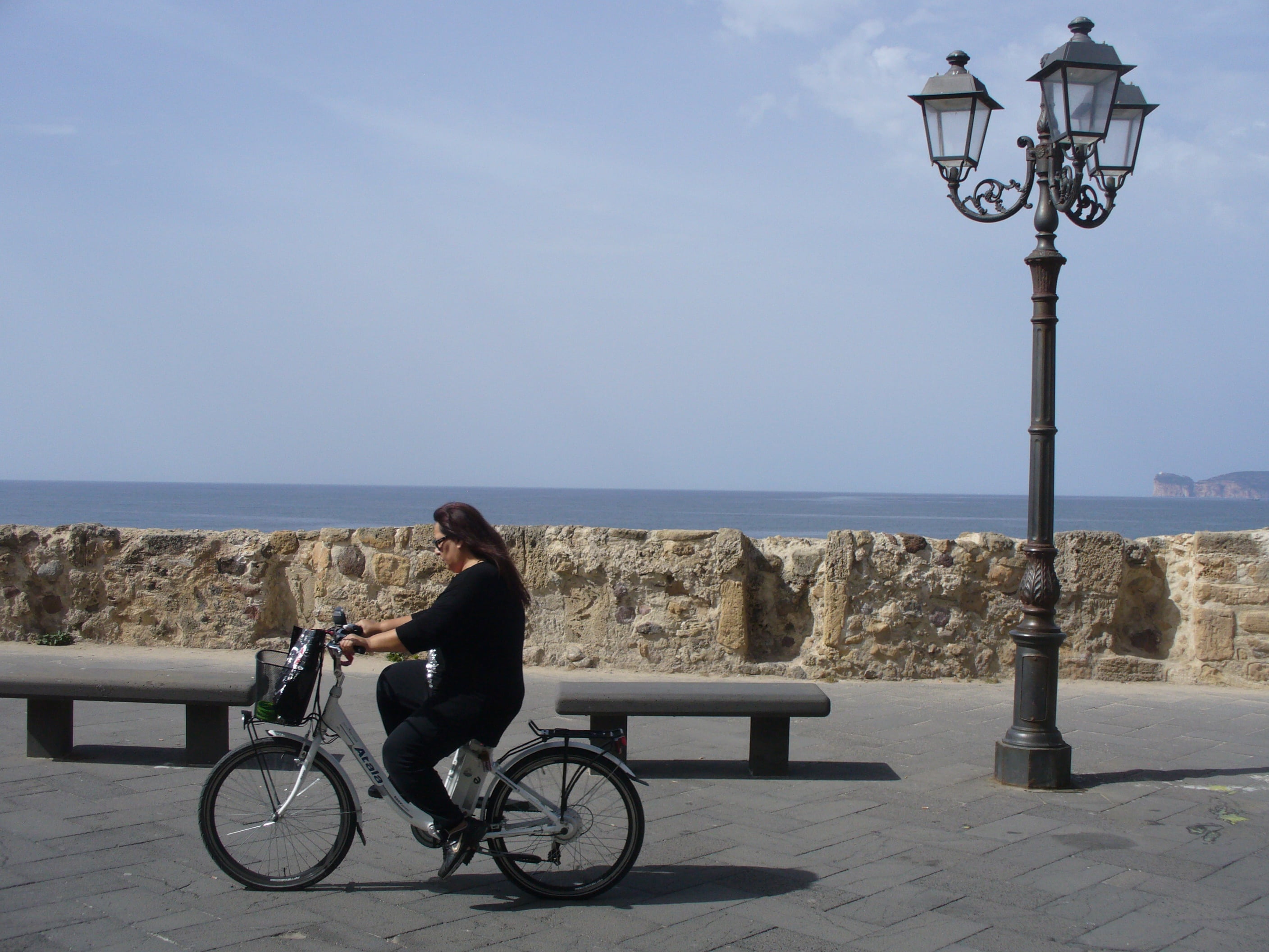 sardinia, casual clothing, sea, bicycle, fortress, lalguer, leisure activity, alghero, day, full length, women, people, real people, side view, transportation, HD Wallpaper