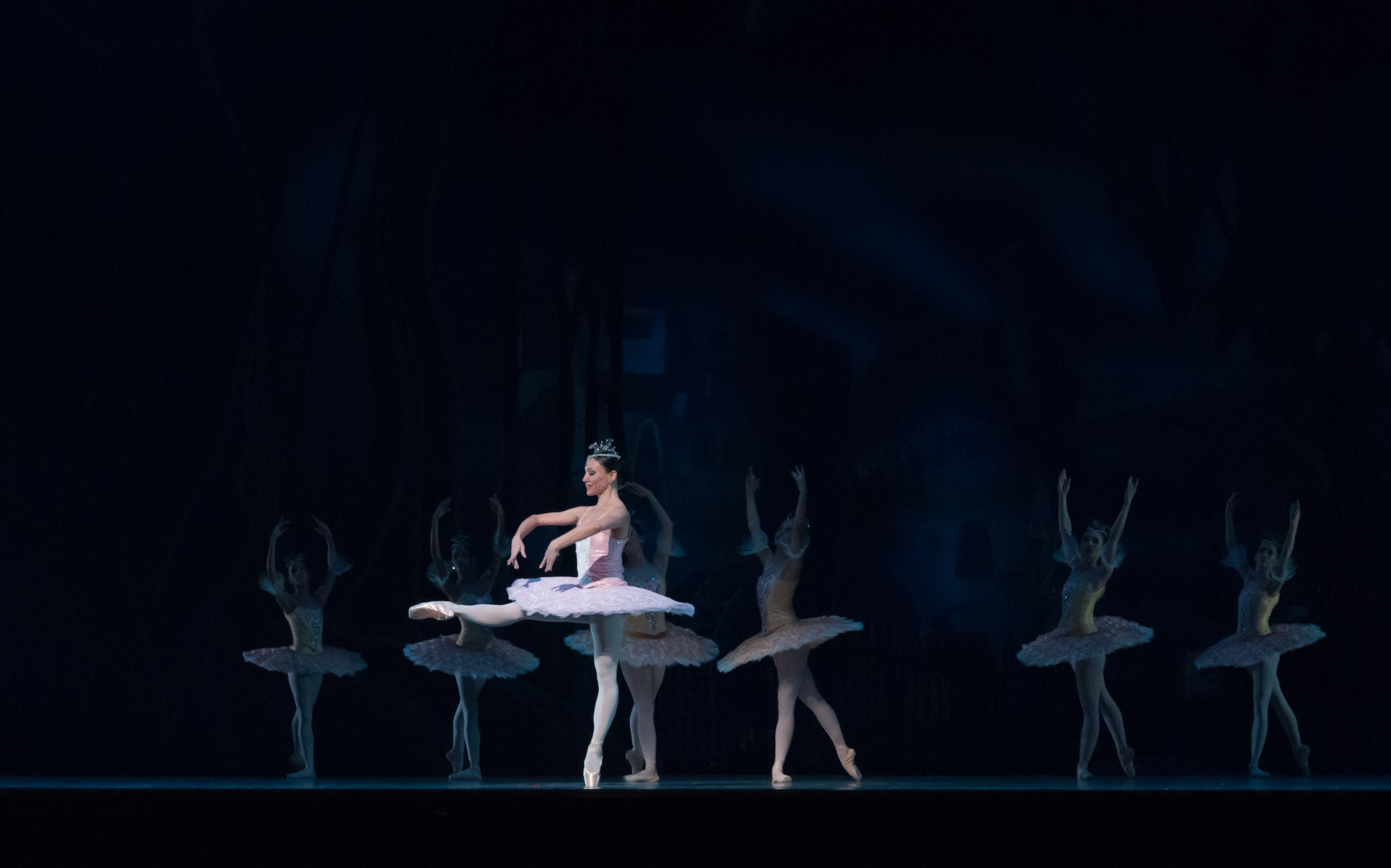 stage, graceful, ballet, beautiful woman, full length, performance, leotard, sitting, wearing, venezuela, male, ballerina, balance, bizarre, dark, digital composite, HD Wallpaper