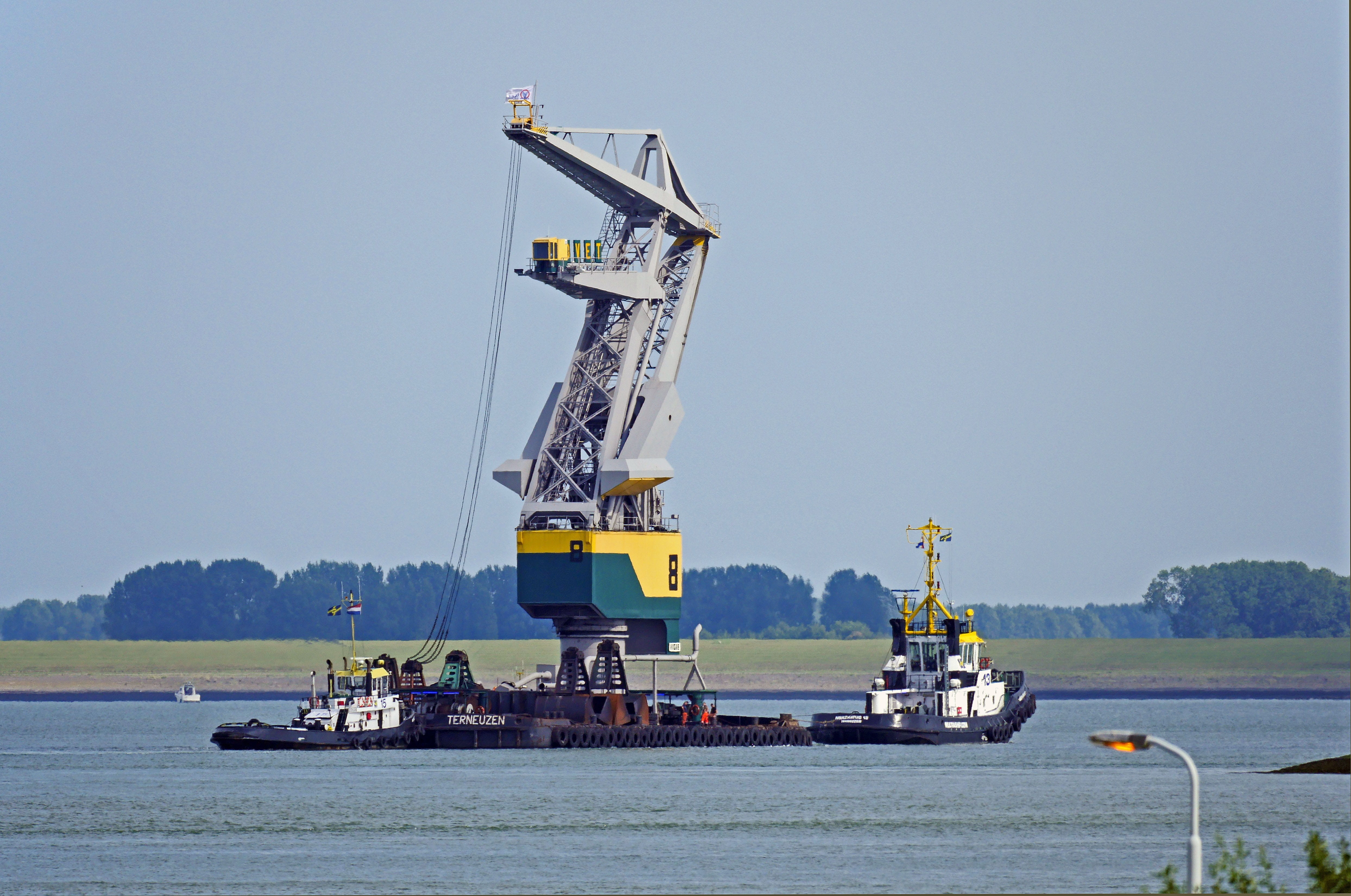 4K, terneuzen, ship, freight transportation, outdoors, crane - construction machinery, mode of transportation, business, pontoon, water, tug, sea, netherlands, HD Wallpaper