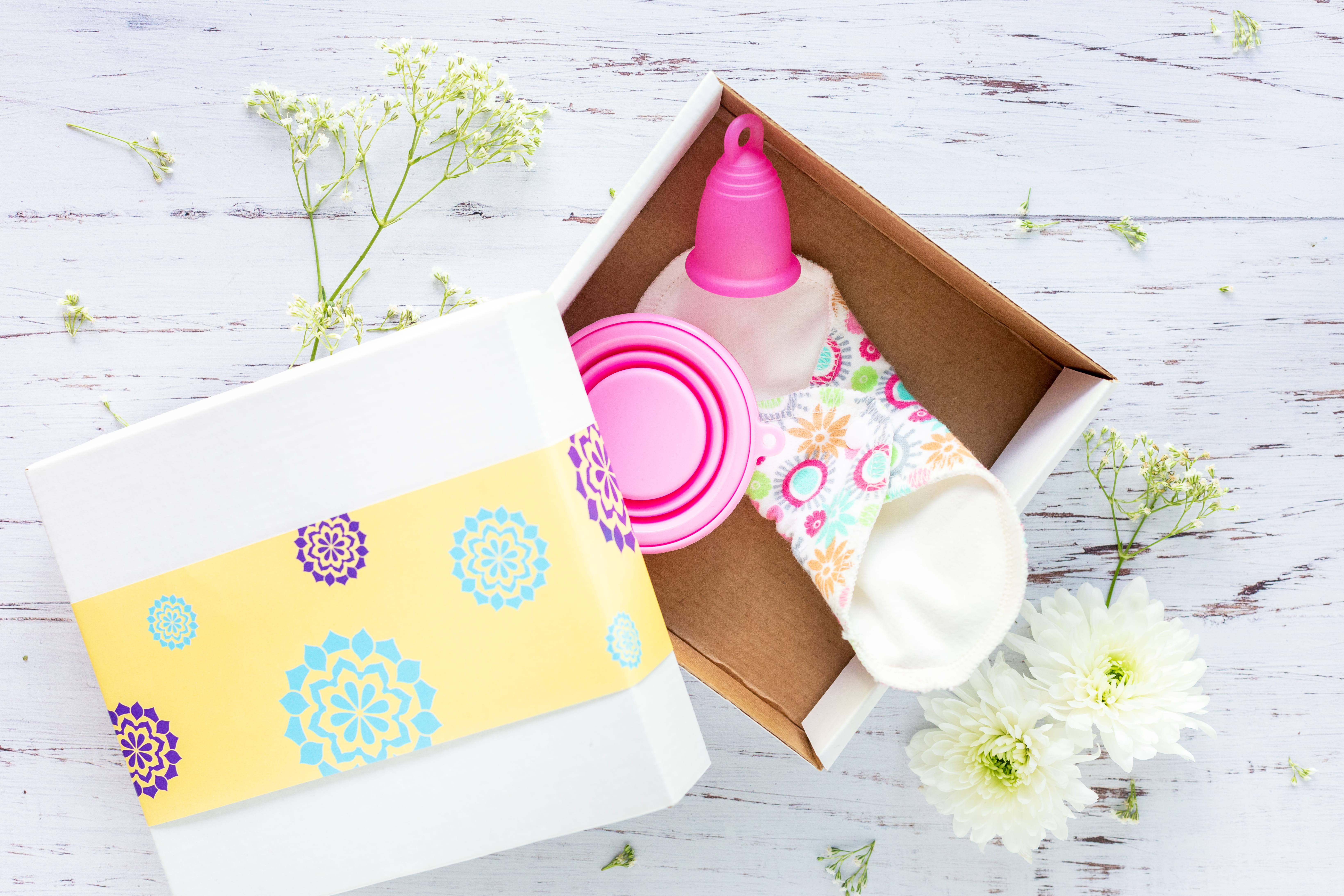 design, wood - material, pattern, menstrual pad, hygiene, floral pattern, creativity, cloth, flower, pink, environmentally friendly, box, cup, plant, flowering plant, HD Wallpaper